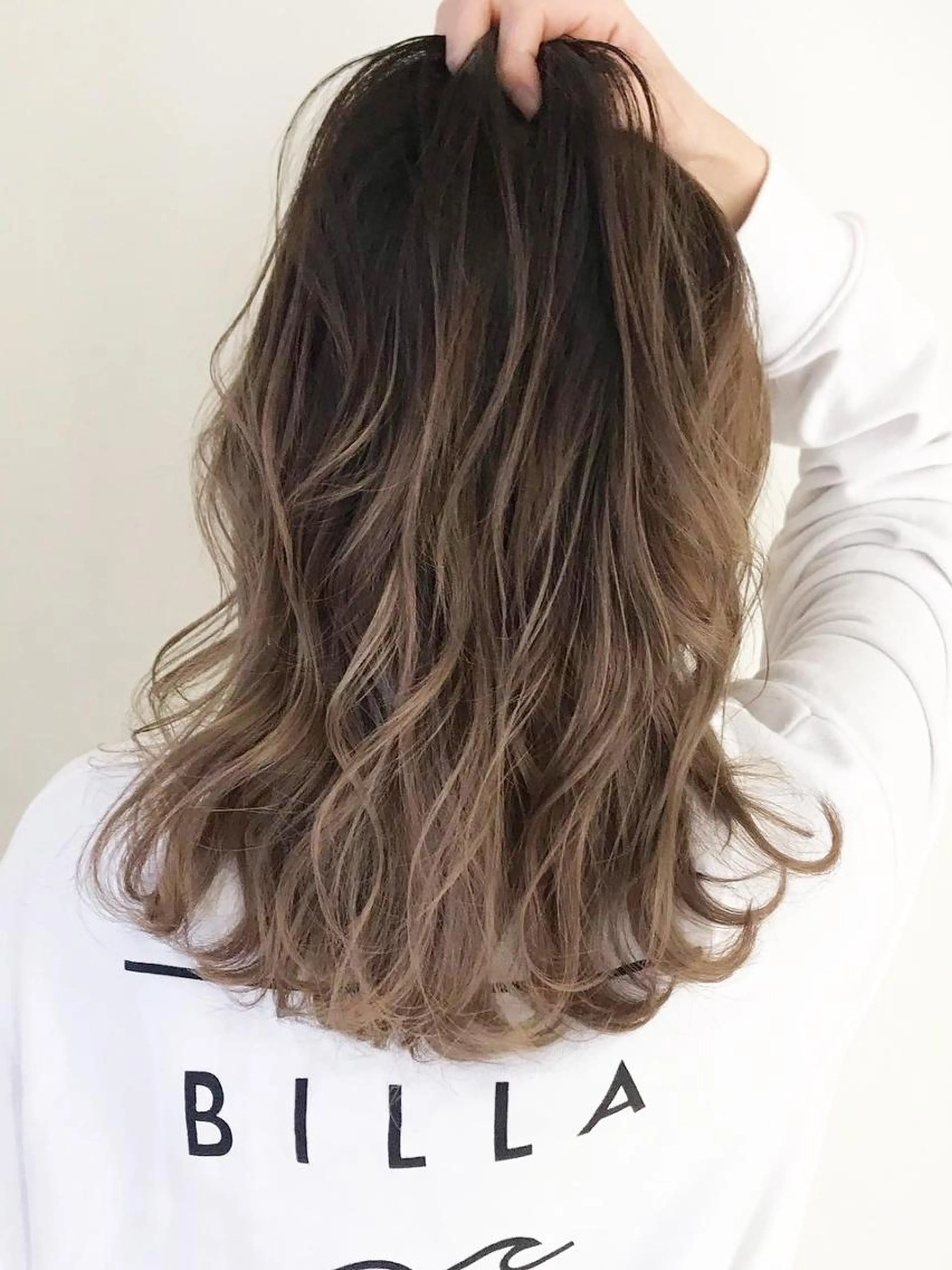 ハイライトorグラデーションカラー【低ダメージケアブリーチ使用】＋トリートメントの写真