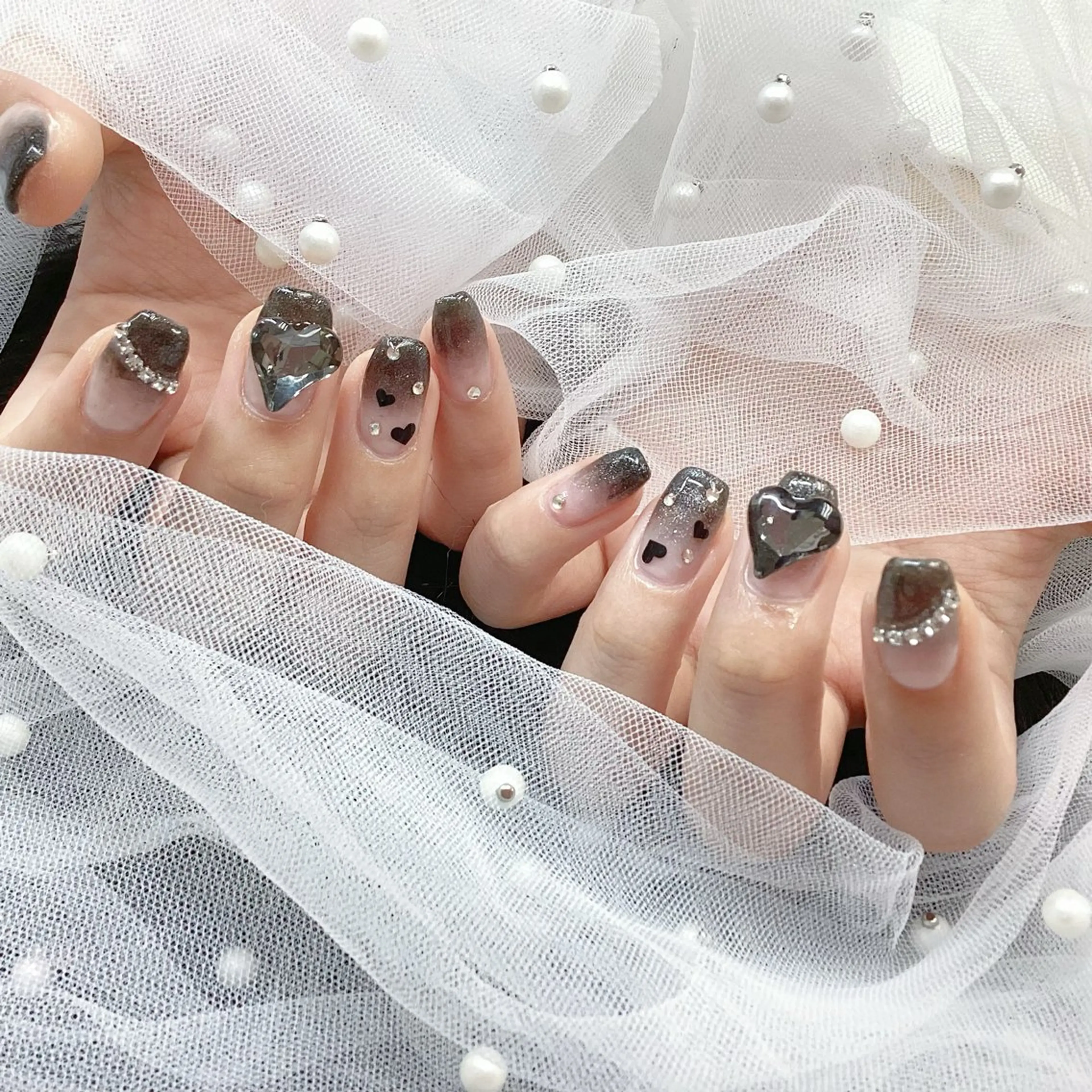 ネイル パーツ全部¥110 サロンミミのネイルデザイン