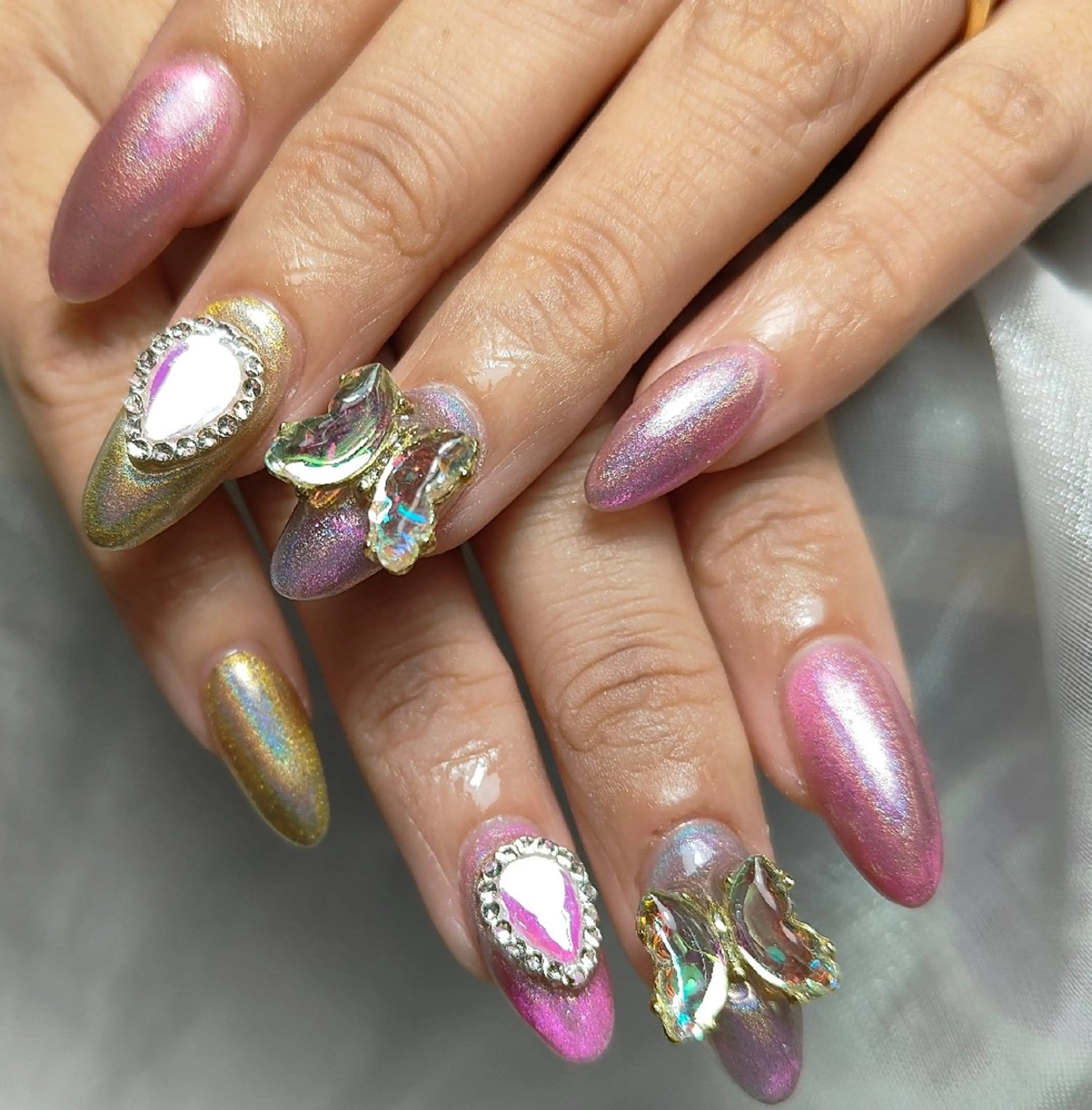 ネイル ハンドネイル モニカ アキイのネイルデザイン