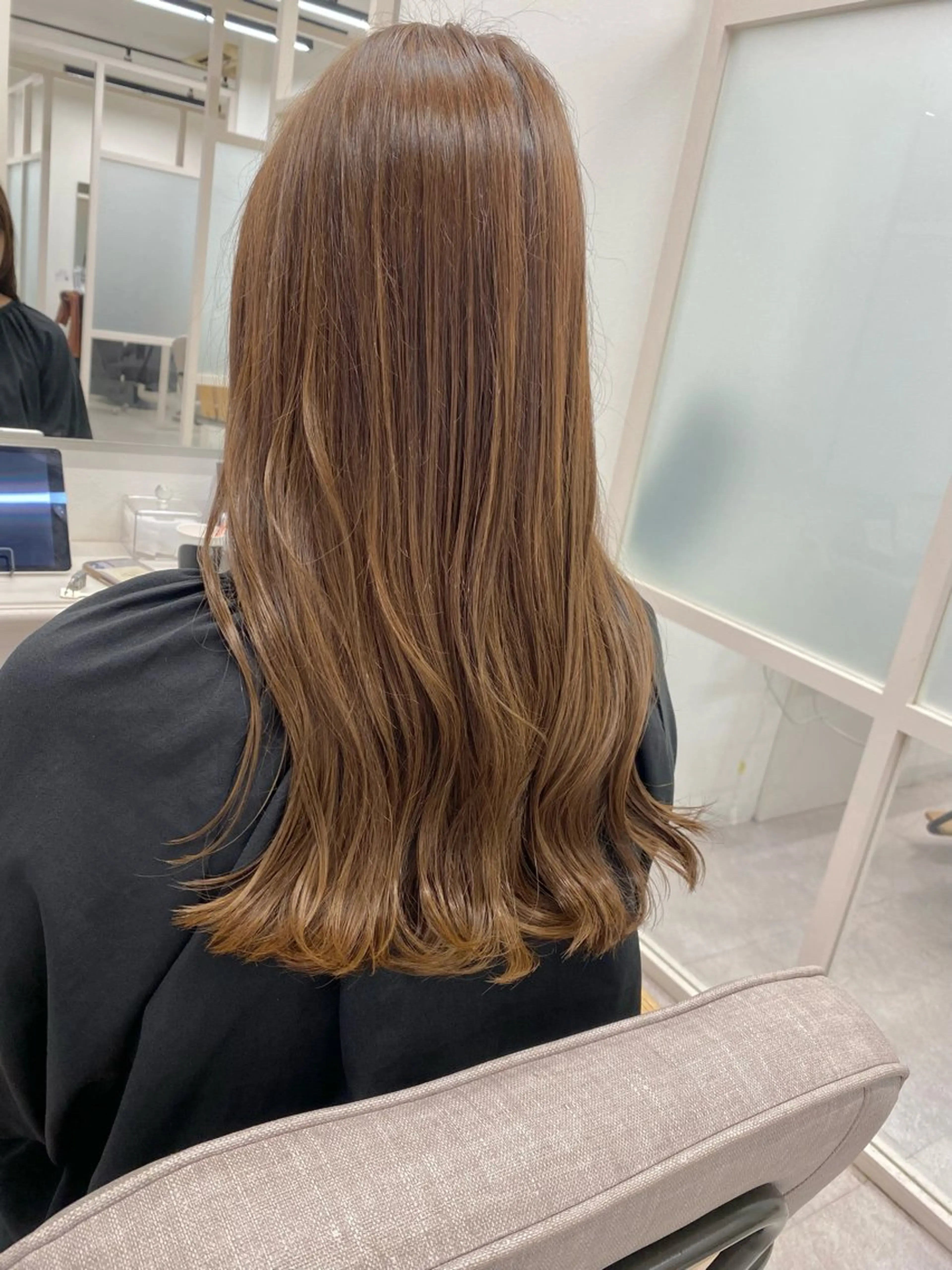 セミロング カット ヘアカラー トリートメント 透明感カラー/ FRAME天王寺✨のヘアスタイル