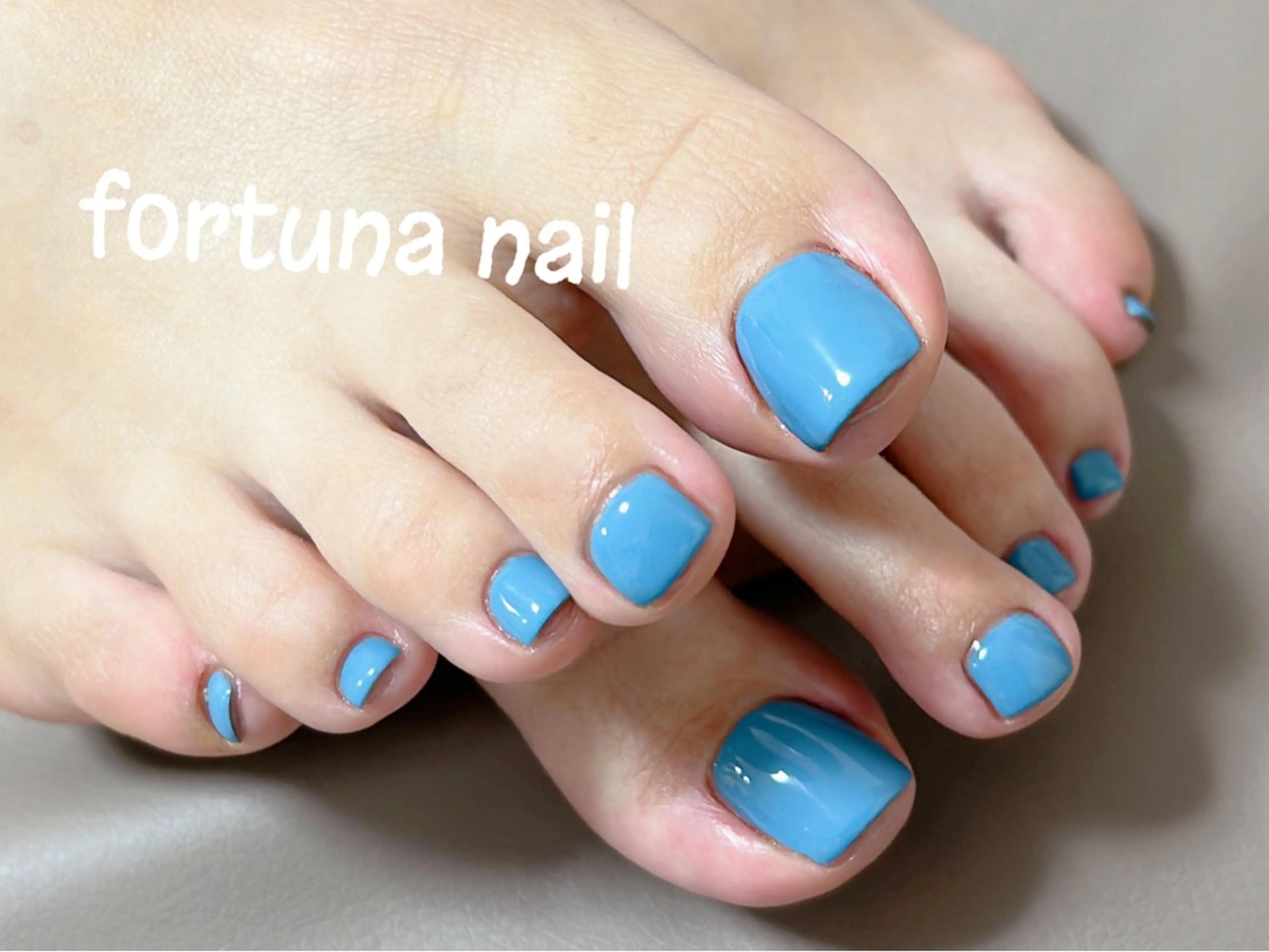 ネイル フットネイル Nail •Head スパFortunaのネイルデザイン