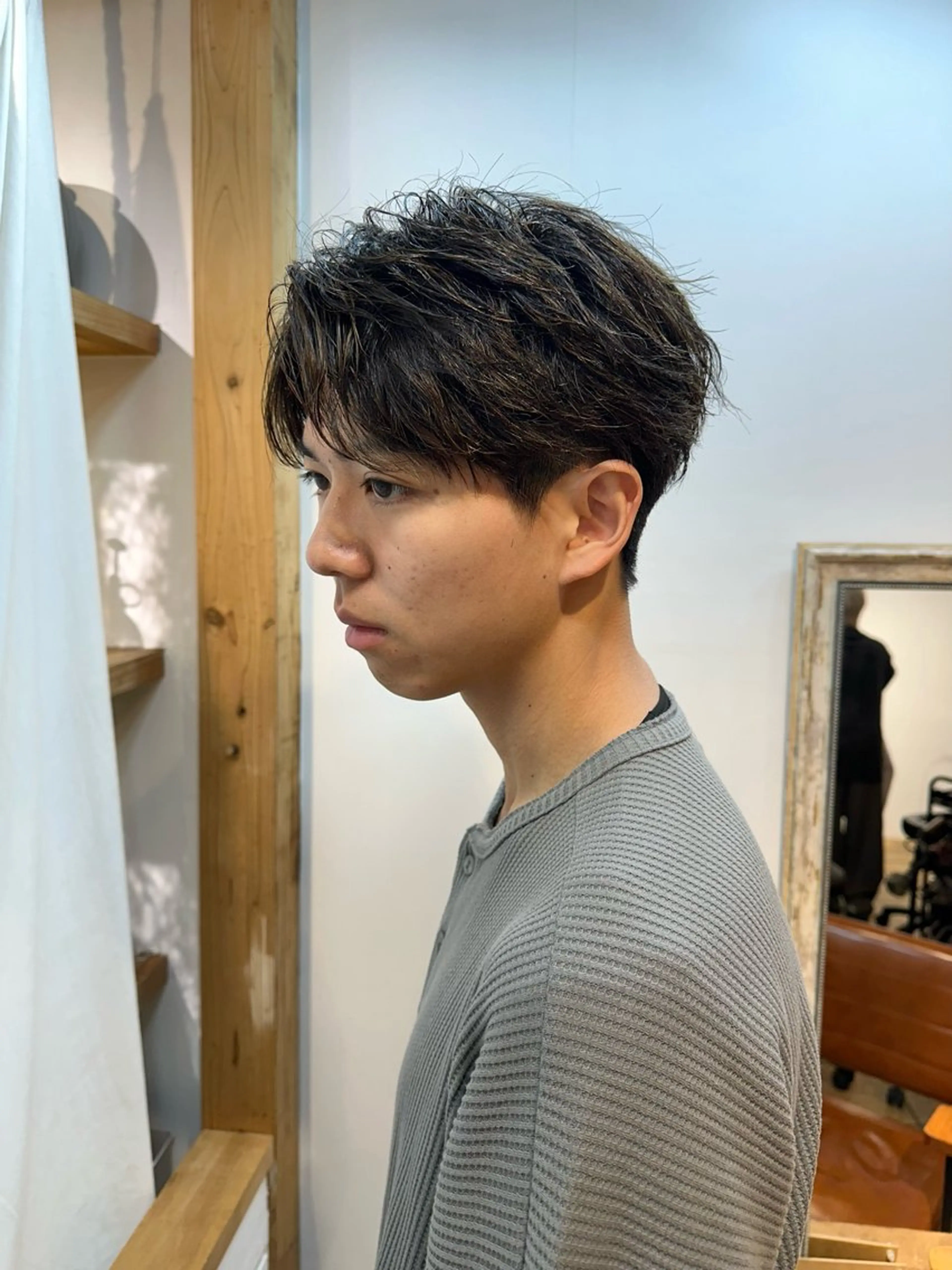 メンズ フェザーパーマ メンズパーマ カット パーマ 渋谷 メンズヘア⭐️ タニグチヨシユキのヘアスタイル