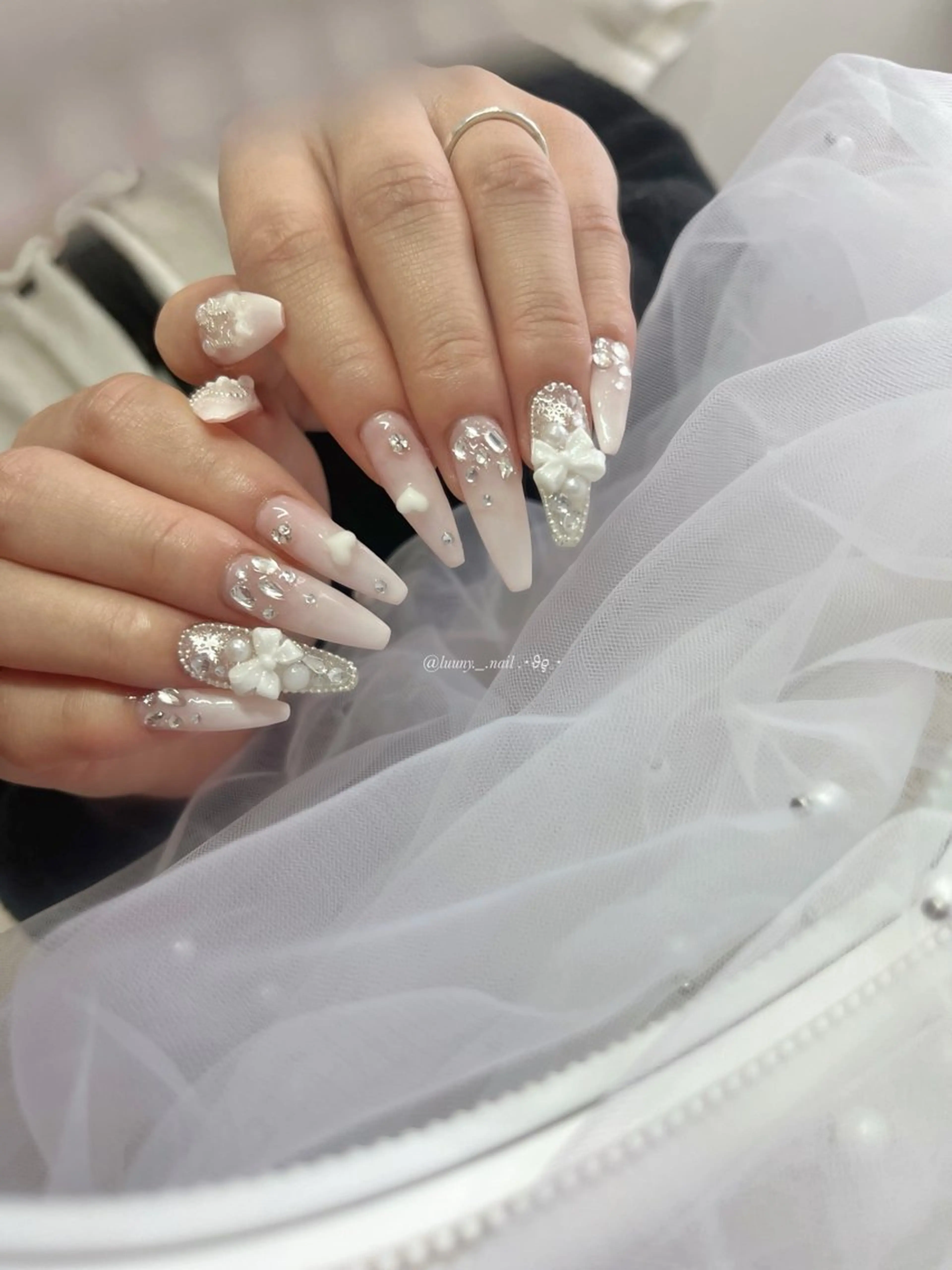 ネイル Luuny nailのネイルデザイン