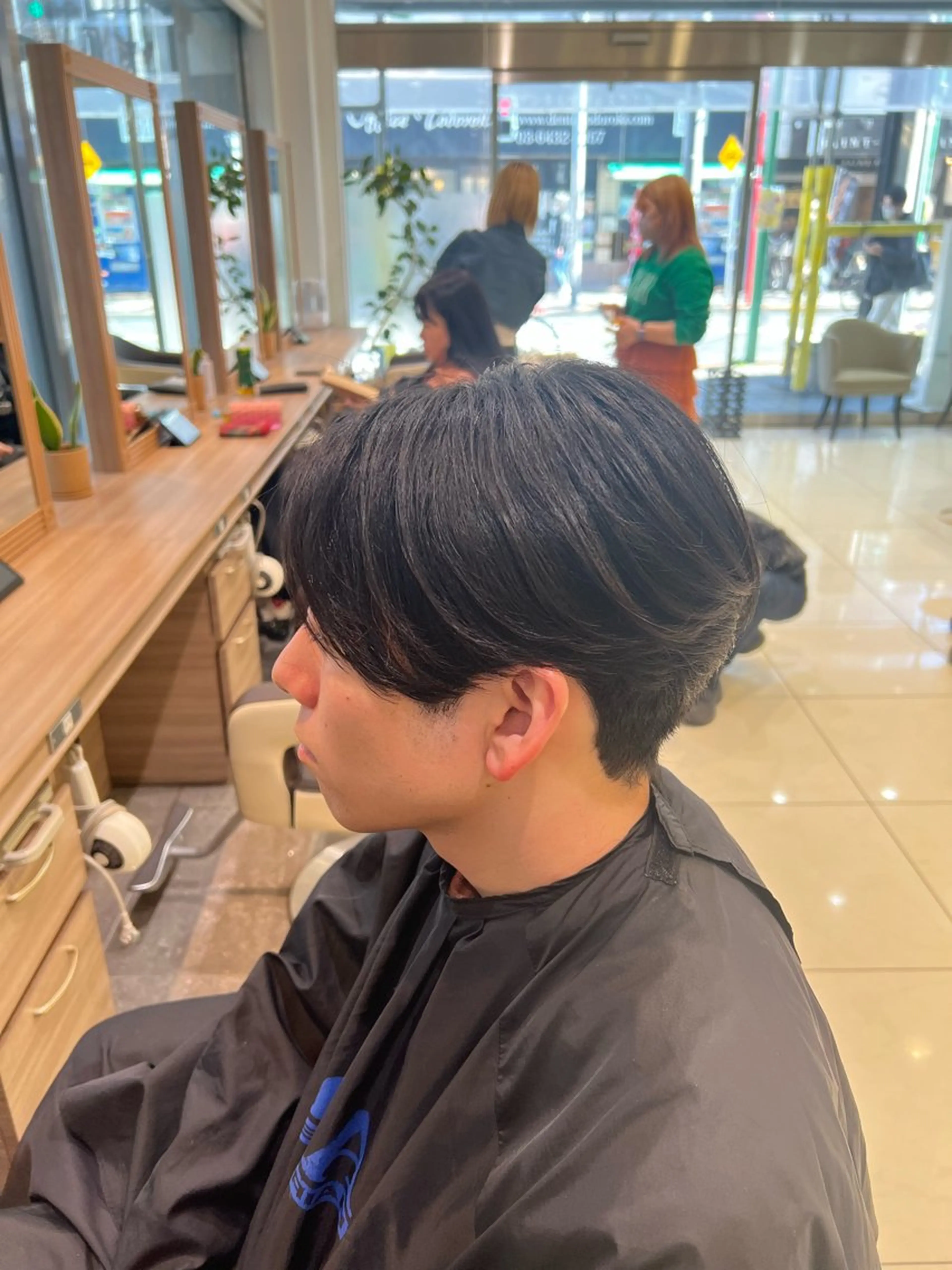 メンズ カット 縮毛矯正 SENA 再現性 パーマと縮毛矯正のヘアスタイル