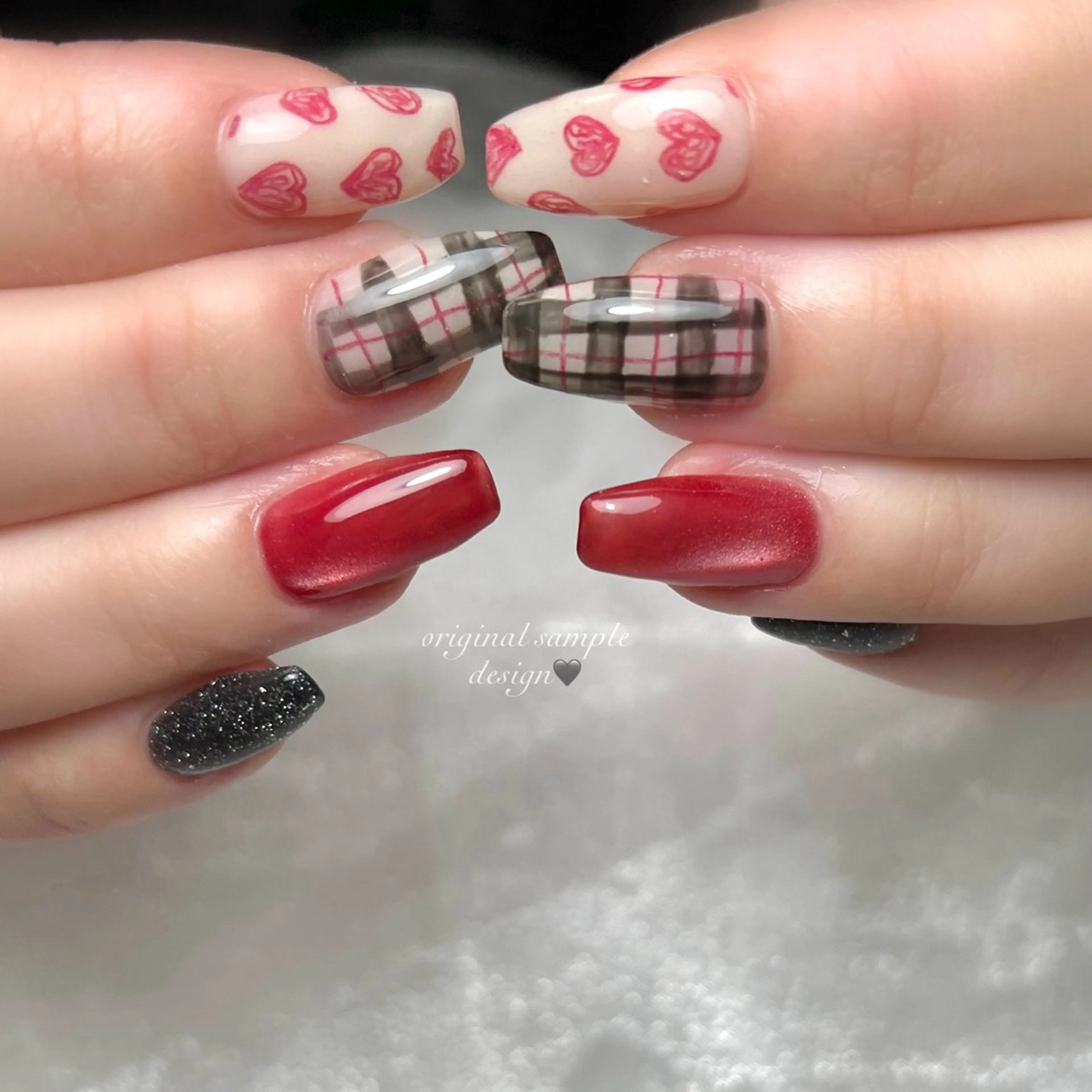 ネイル noir 岡崎のネイルデザイン