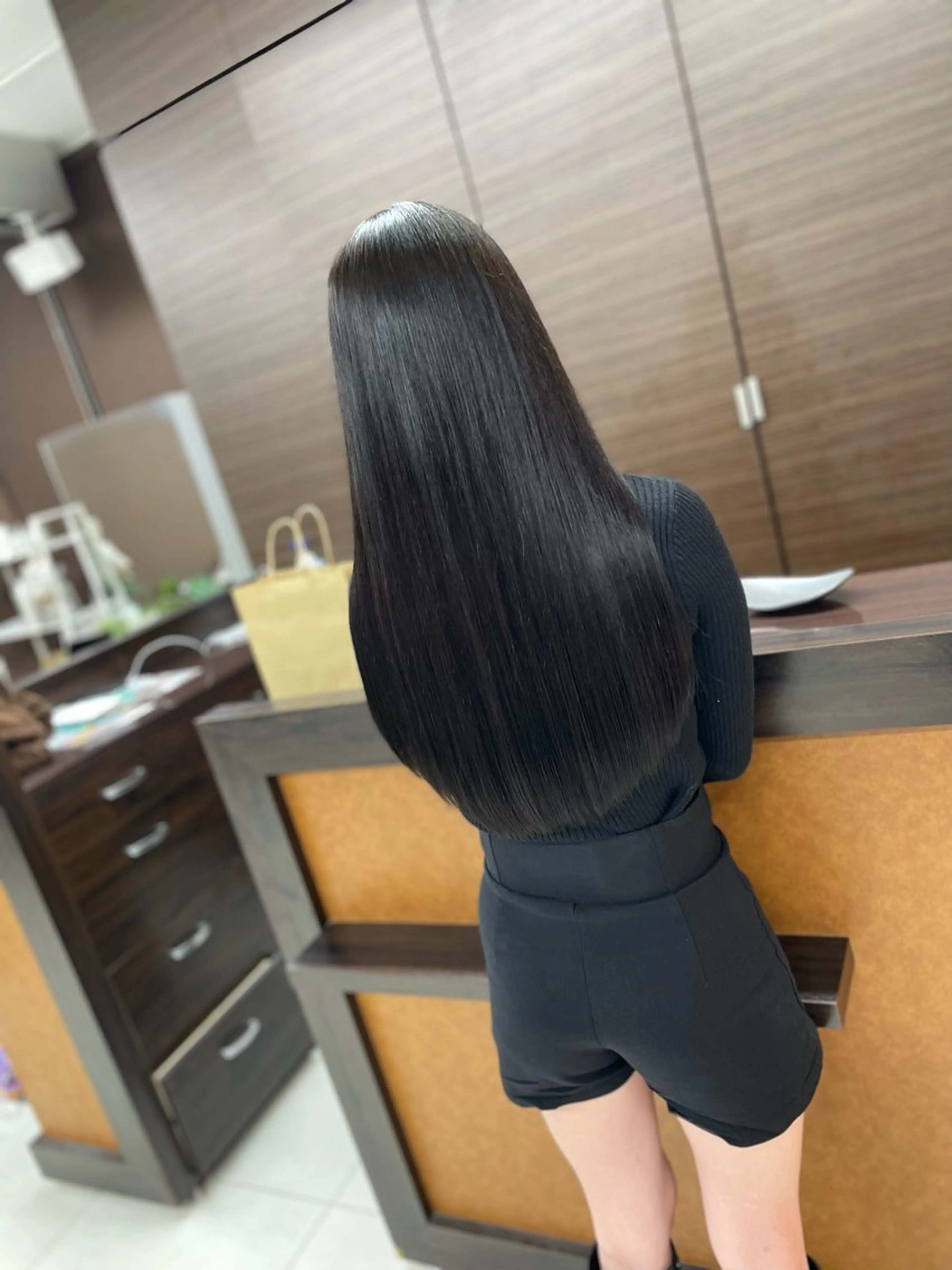 ロング 髪質改善 トリートメント 酸熱トリートメント 今井 勝也のヘアスタイル