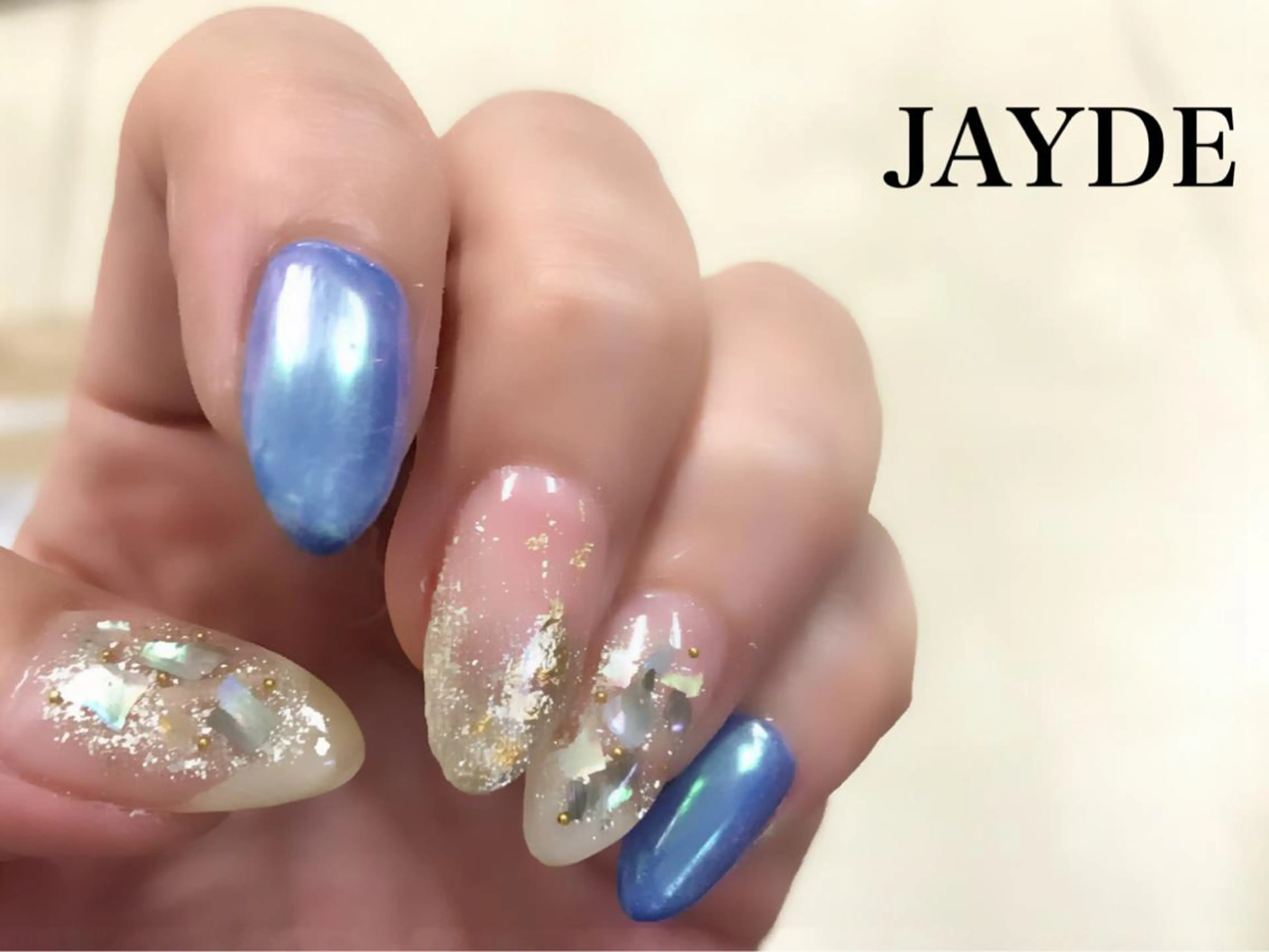 ネイル オーロラネイル ミラーネイル JAYDE ジェイドのマツエク・マツパデザイン