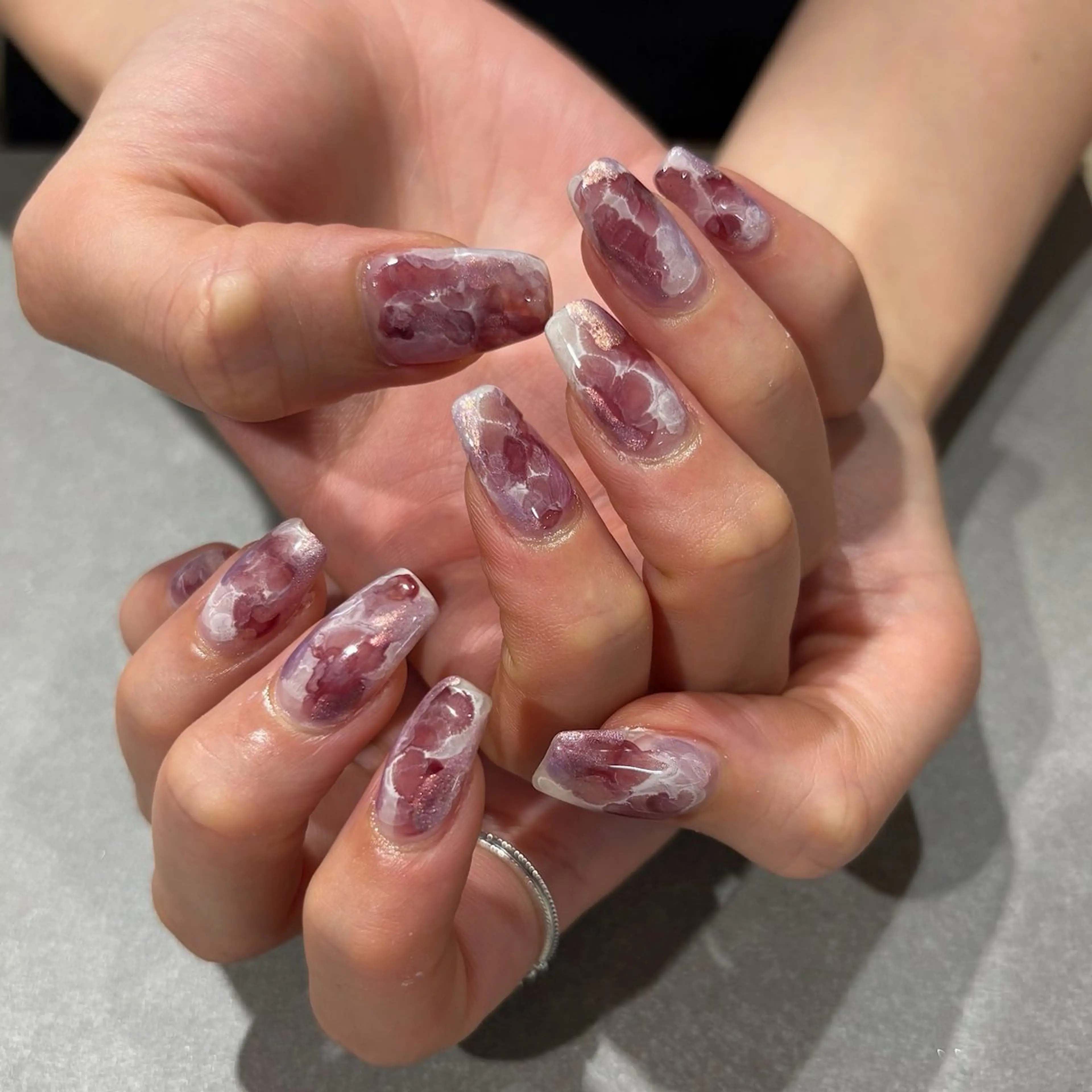 ネイル ハンドネイル &robe銀座店 runeのネイルデザイン