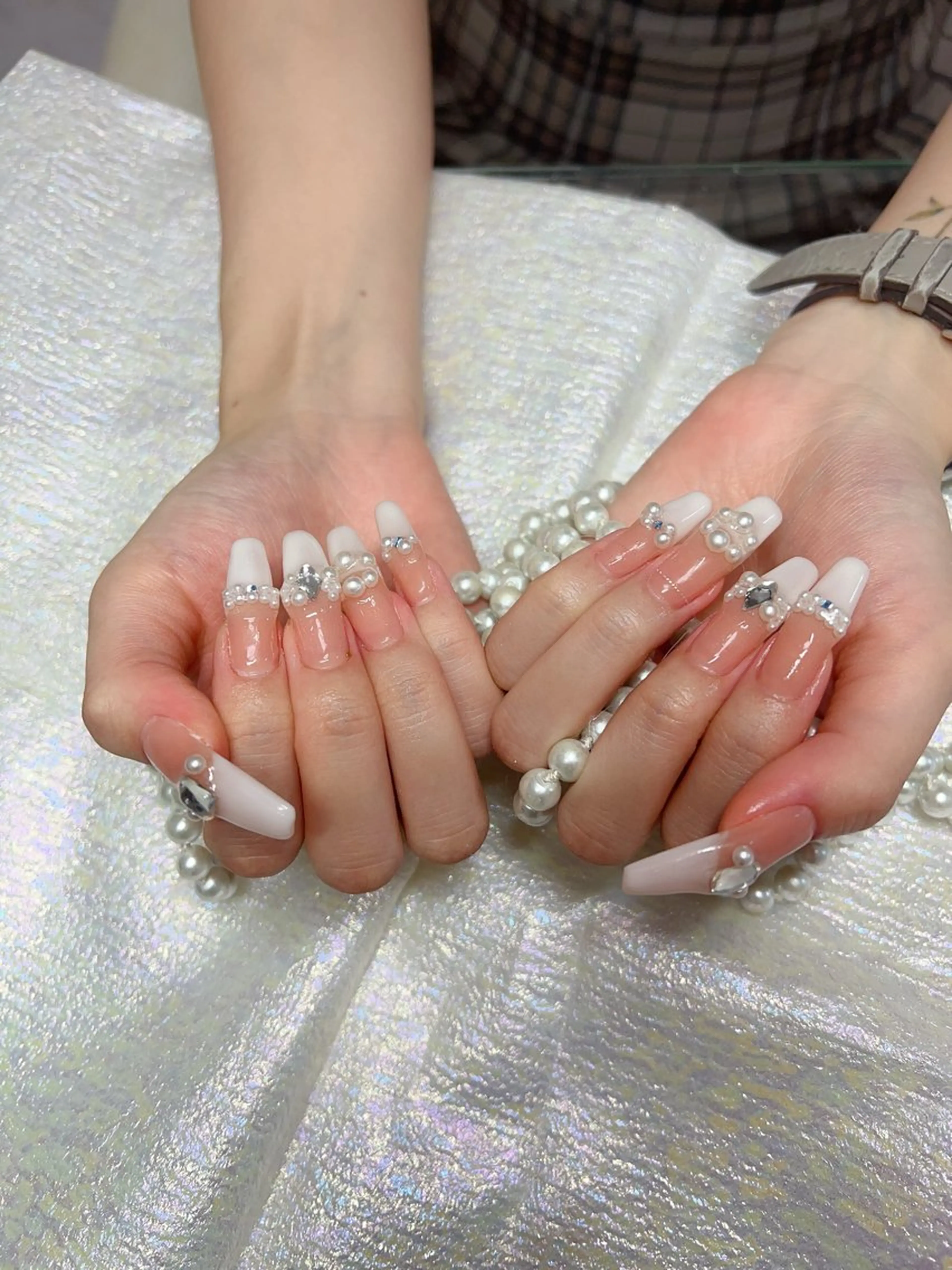 ロング ハンドネイル ハンドケア 💜MIYA nail川崎店のネイルデザイン