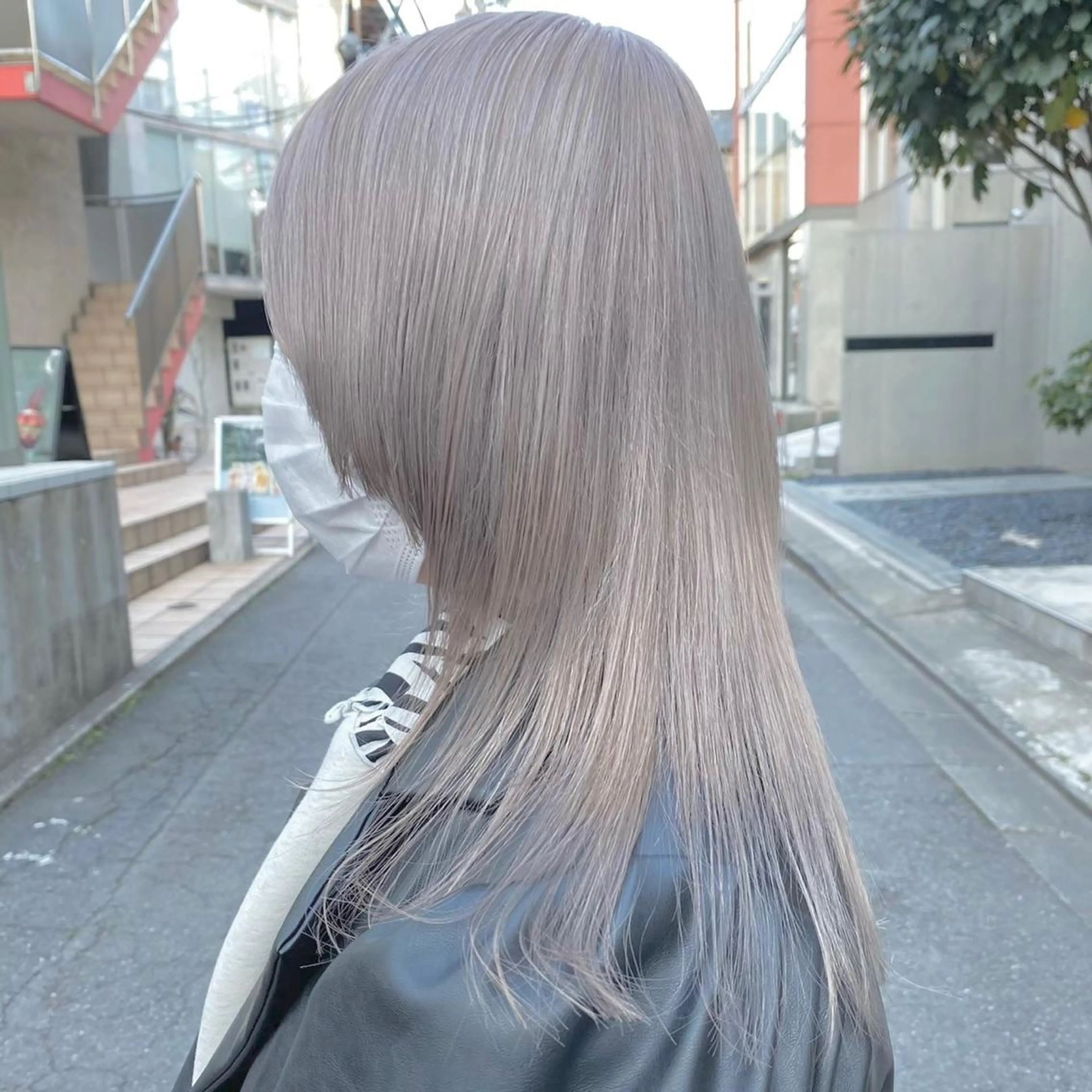 セミロング カラー ヘアカラー トリートメント ザクザクレイヤー 🍀/ブリーチ/小田のヘアスタイル