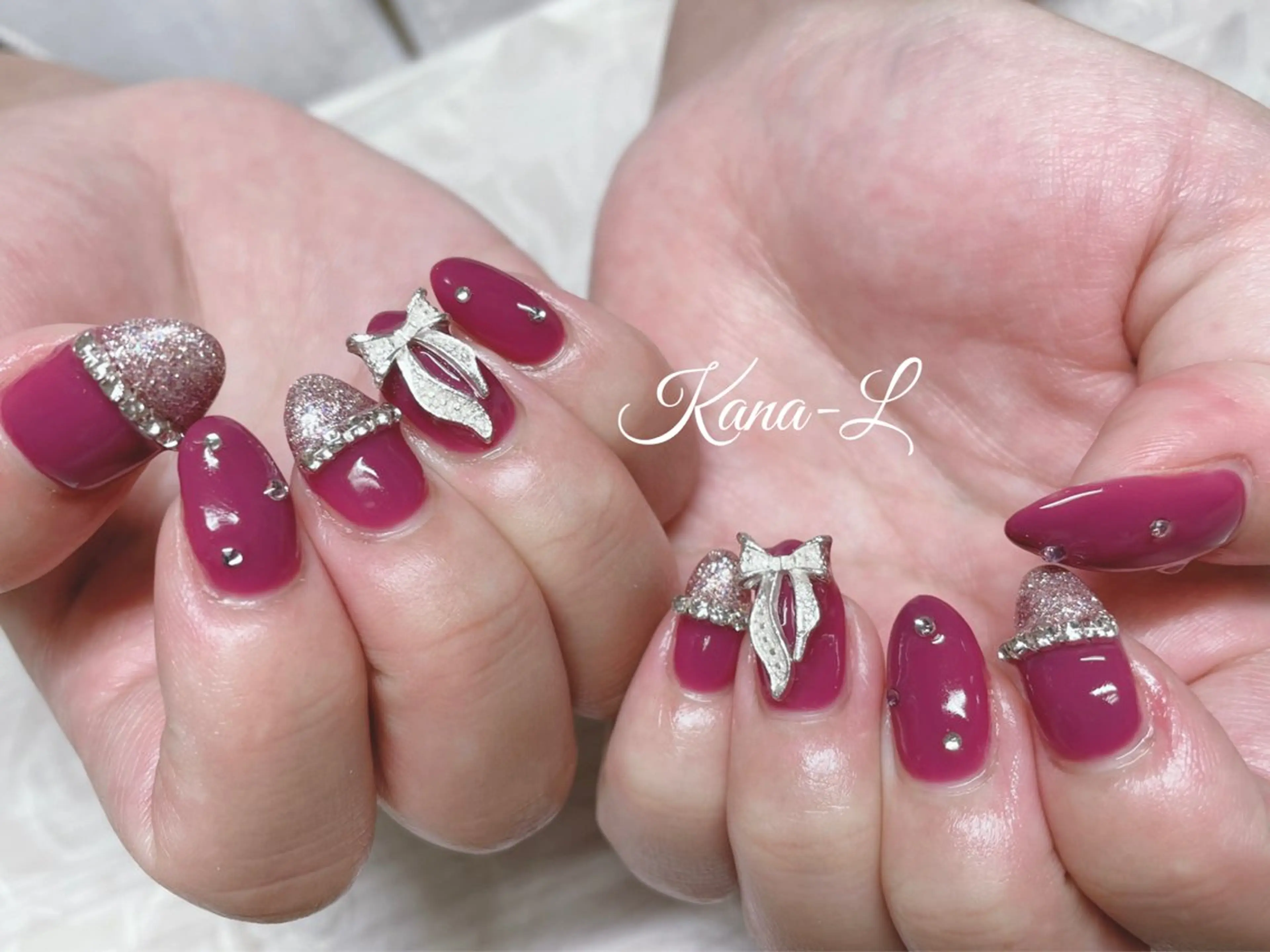 ネイル 芦辺 香奈のネイルデザイン