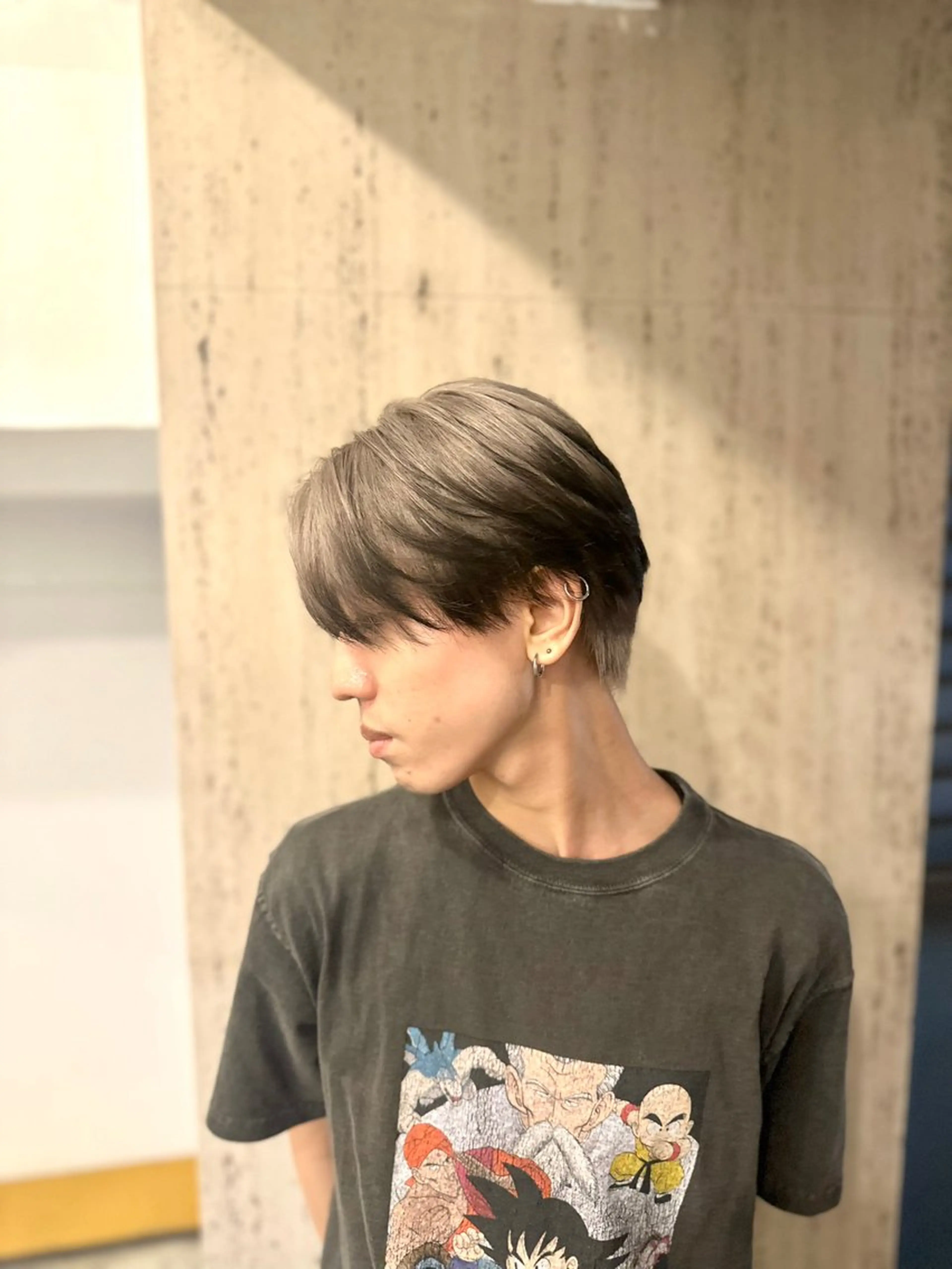 ショート メンズ メンズブリーチ DX渋谷所属・カラー特化美容師 サトウリュウマのヘアスタイル