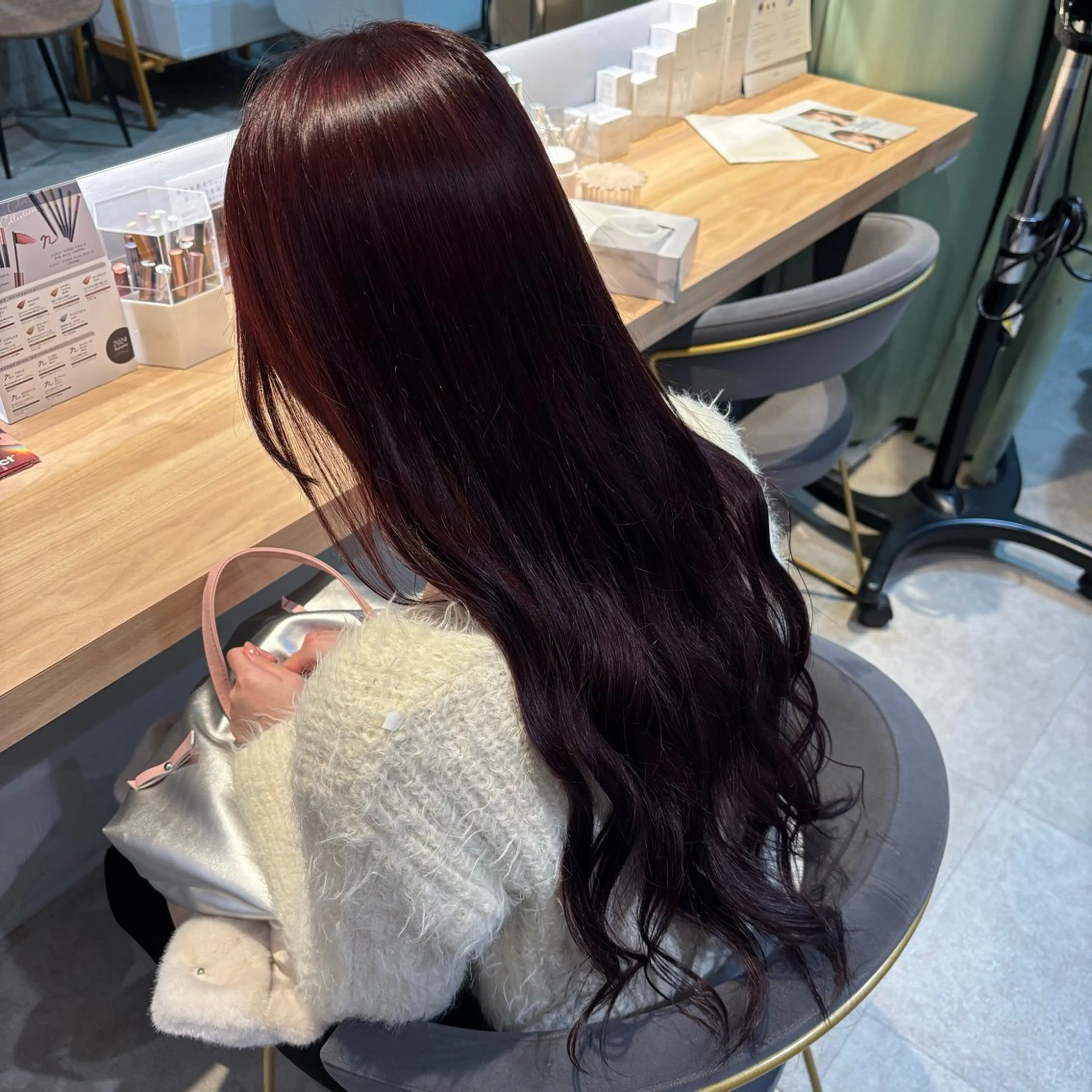 ロング カラー ピンクカラー りあの🎀 /暖色カラー🍒のヘアスタイル