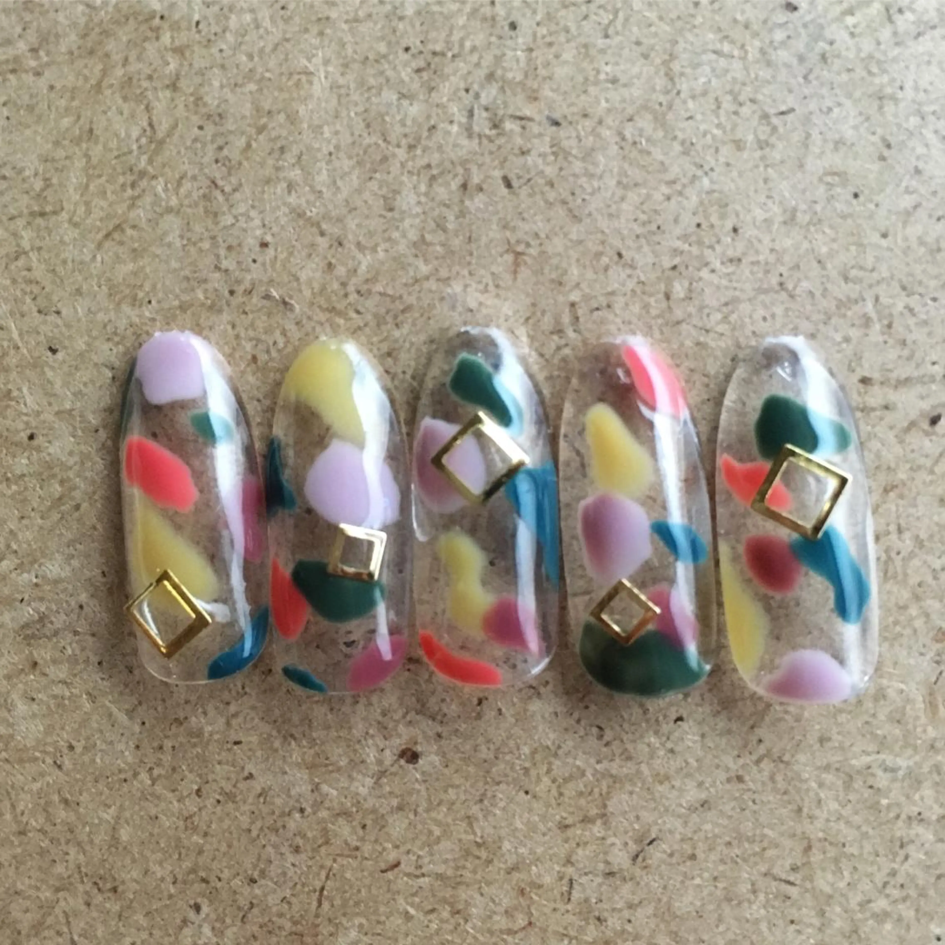 ネイル A-nail エーネイル所属・M. ERIのネイルデザイン