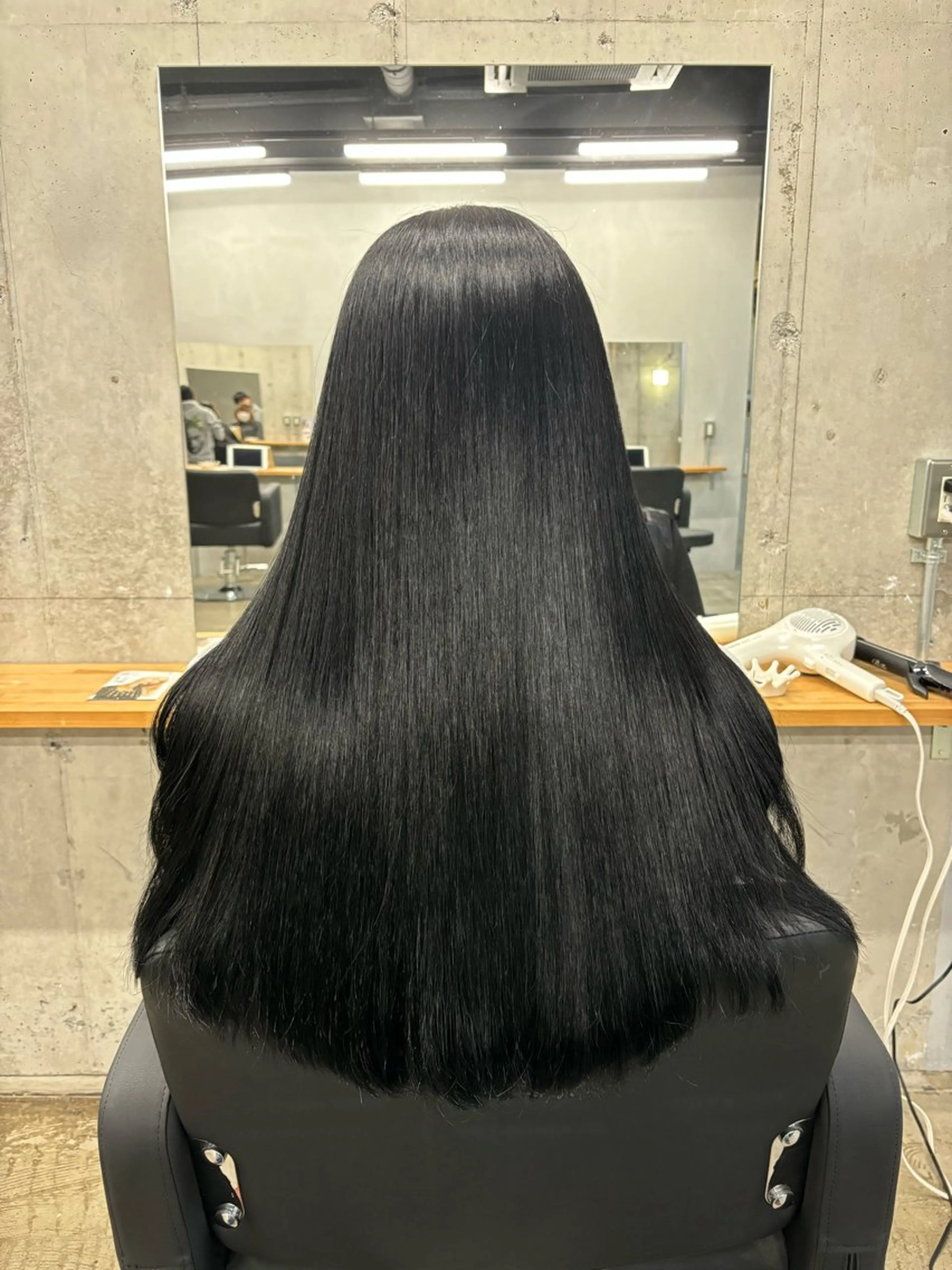 ロング カラー mono / Manatoのヘアスタイル