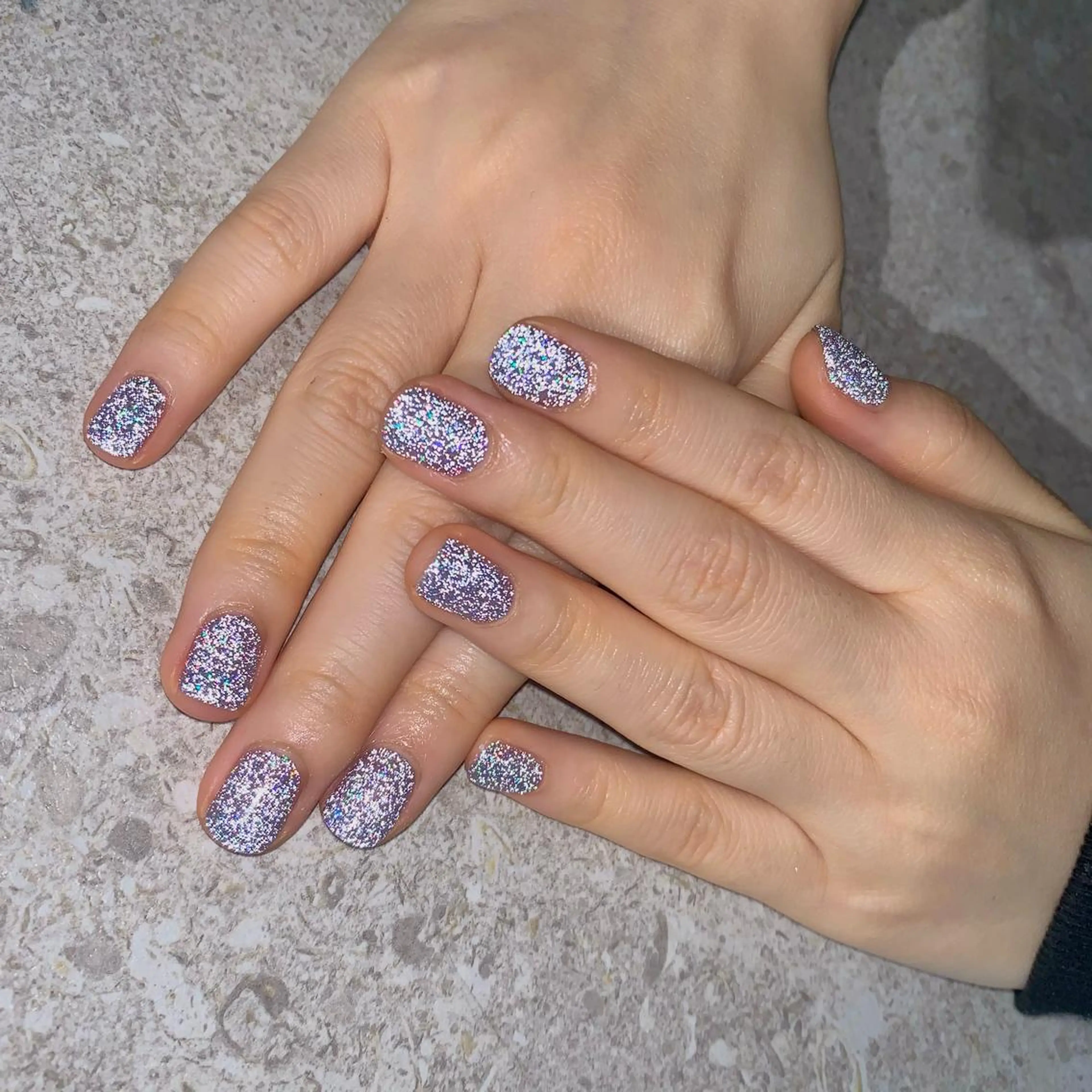 ネイル esby Loely MIZUKIのネイルデザイン