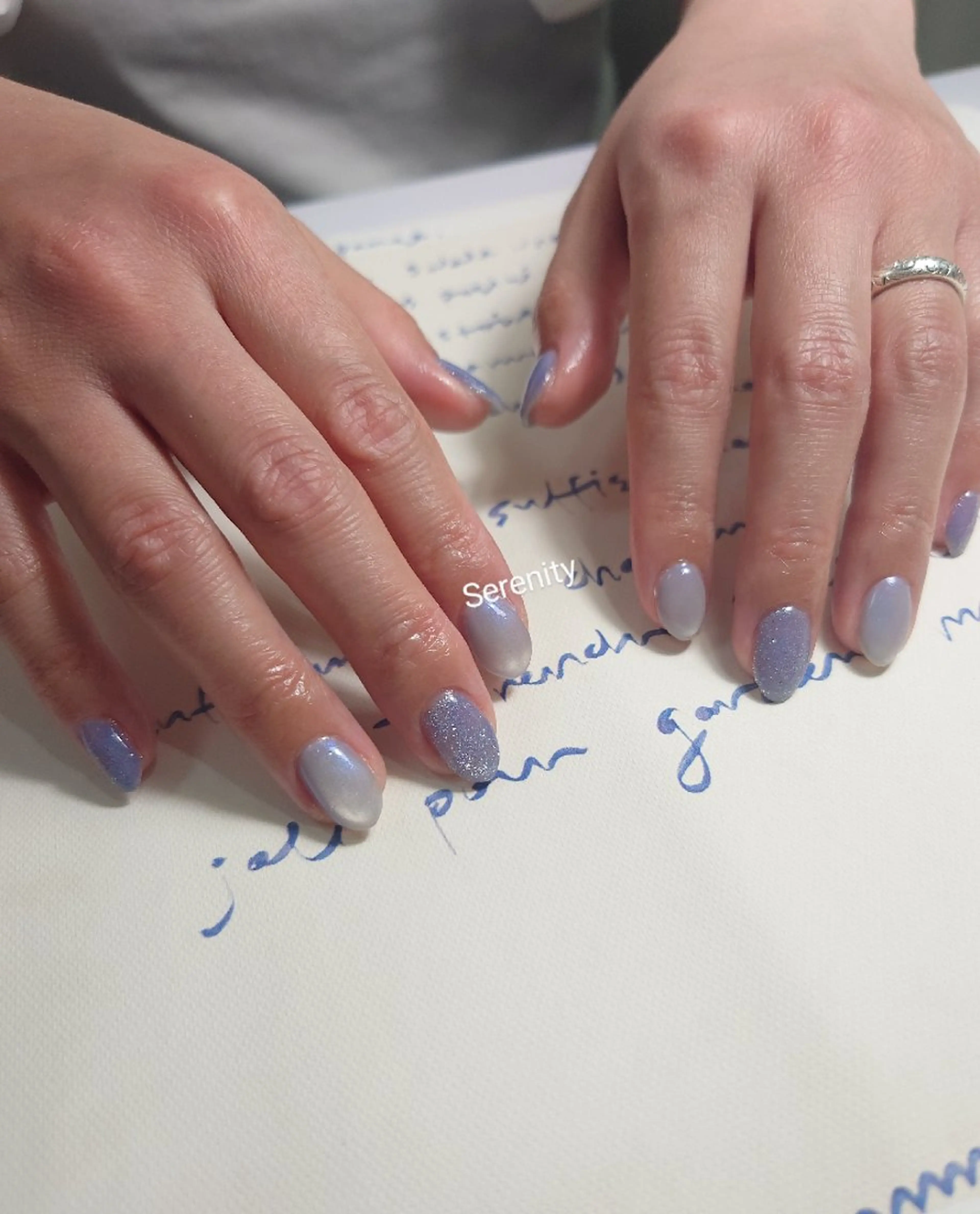 ネイル 水色 マグネットネイル マグネットワンカラー ワンカラーネイル nail  serenityのネイルデザイン