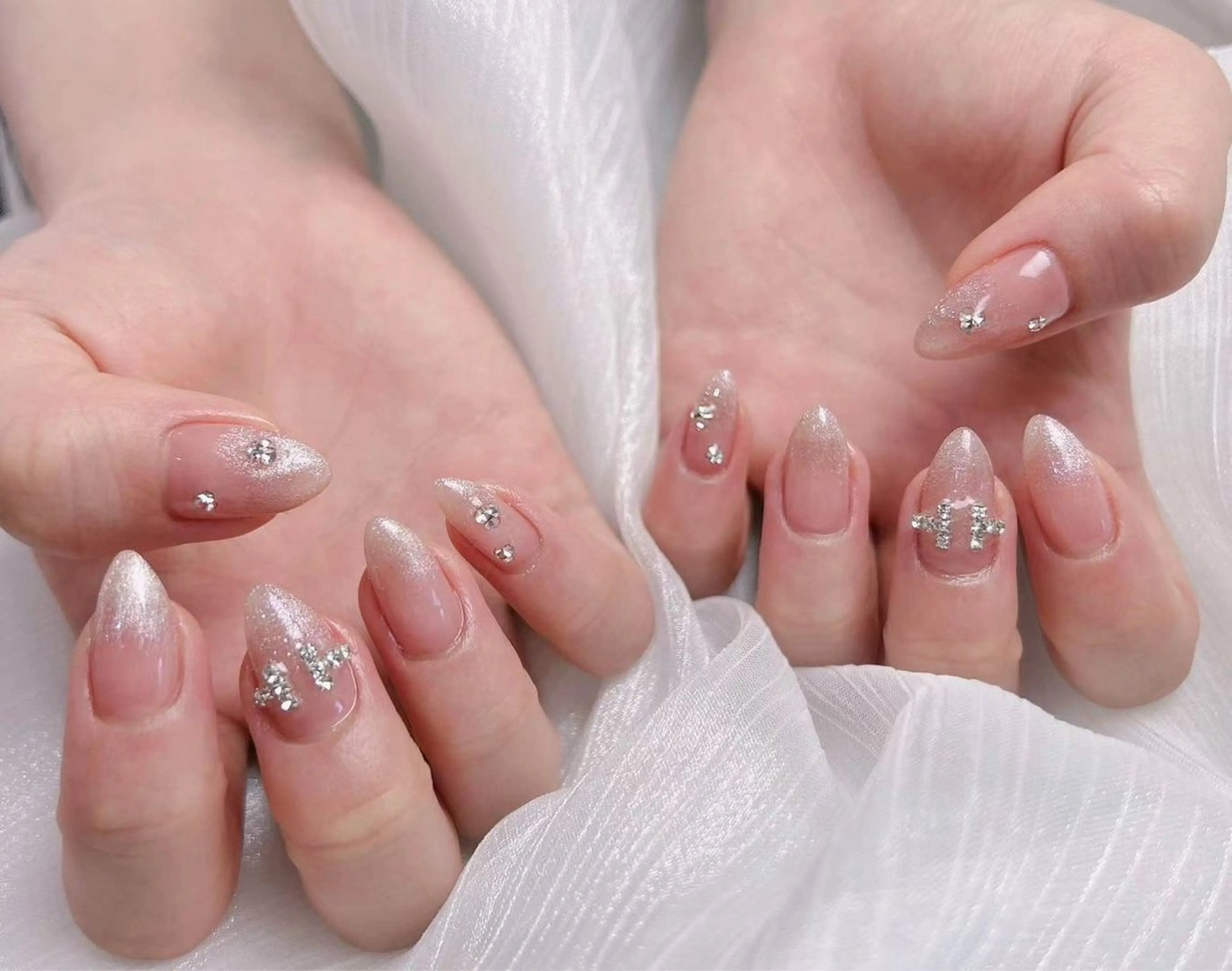 ネイル アートネイル フラワーネイル フットネイル ジェルネイル ラメ(グリッター) Babarla nailのネイルデザイン