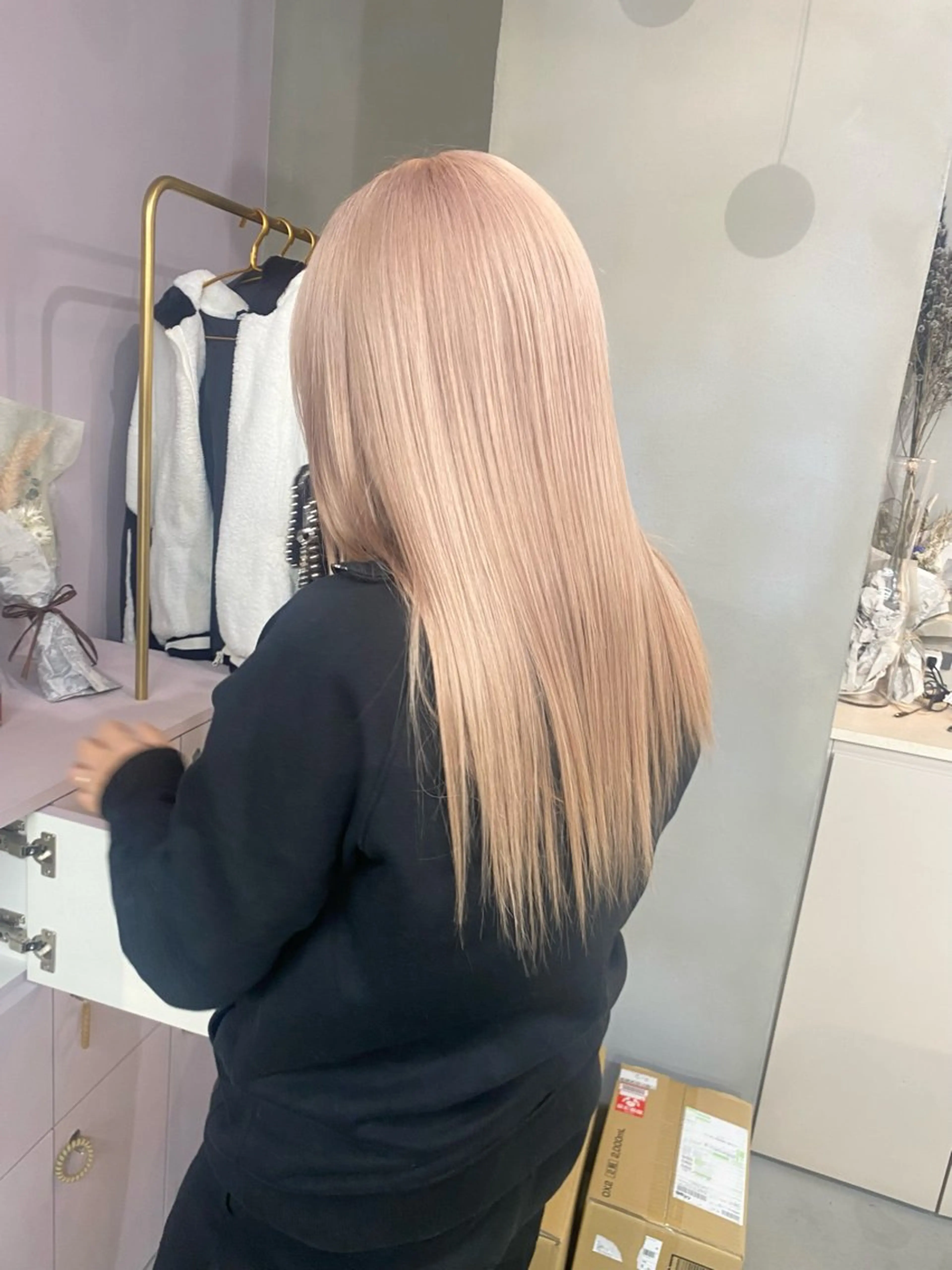 ロング カラー ヘアカラー qulim所属・前橋 姫奈のヘアスタイル