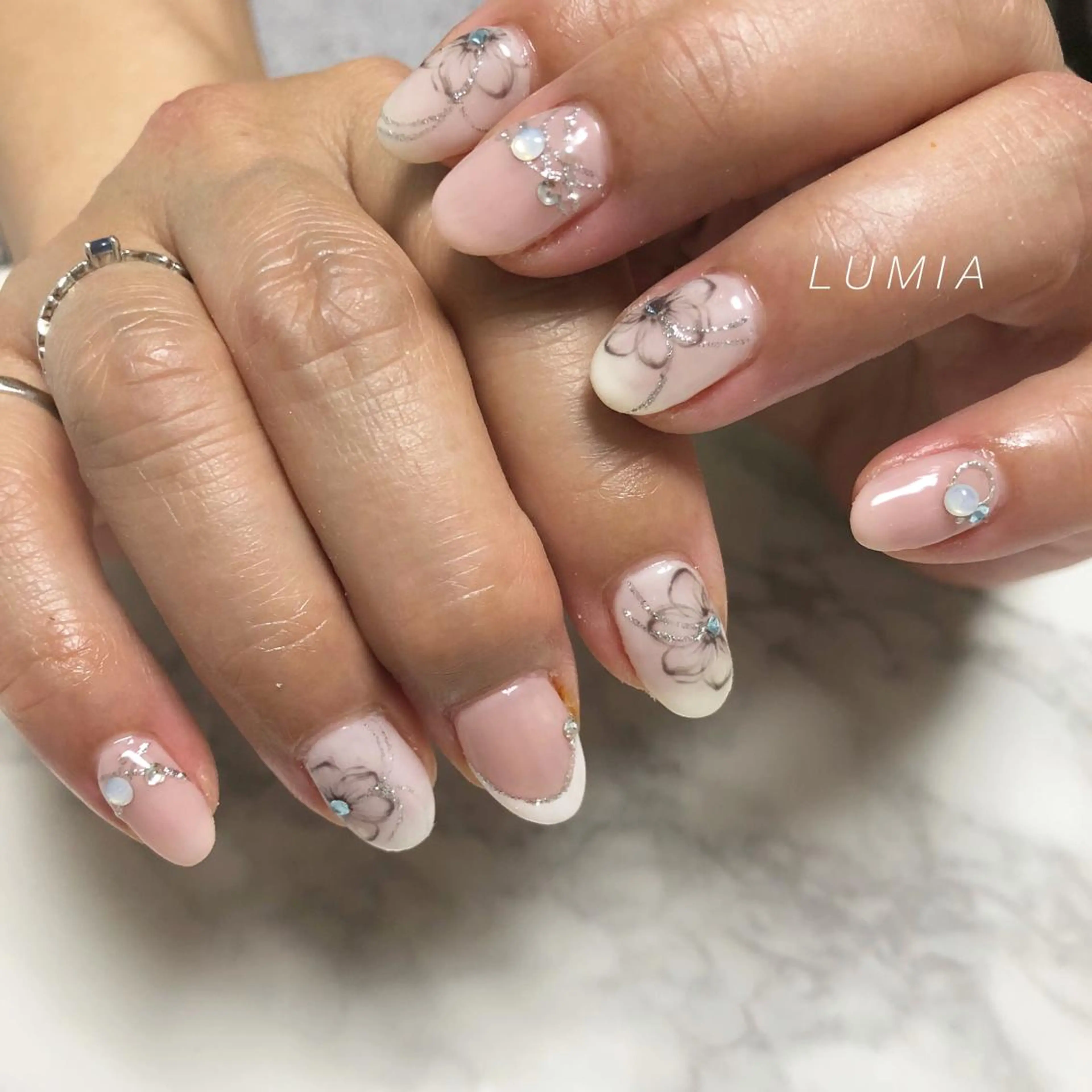 ネイル nail&eyelash Rine所属・Rine 放出 (リネ)のネイルデザイン