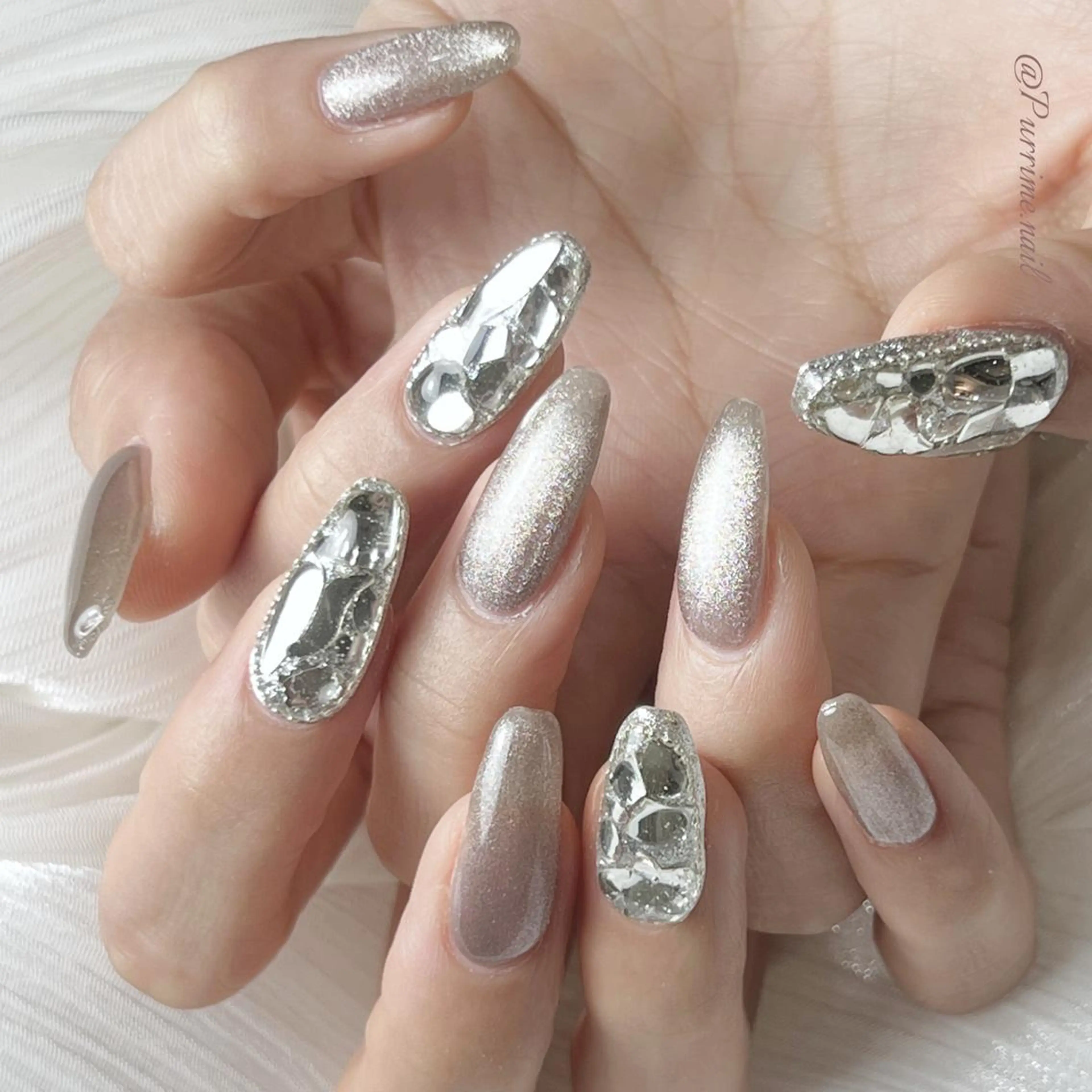 ネイル ハンドネイル 鹿取 春子Teamのネイルデザイン