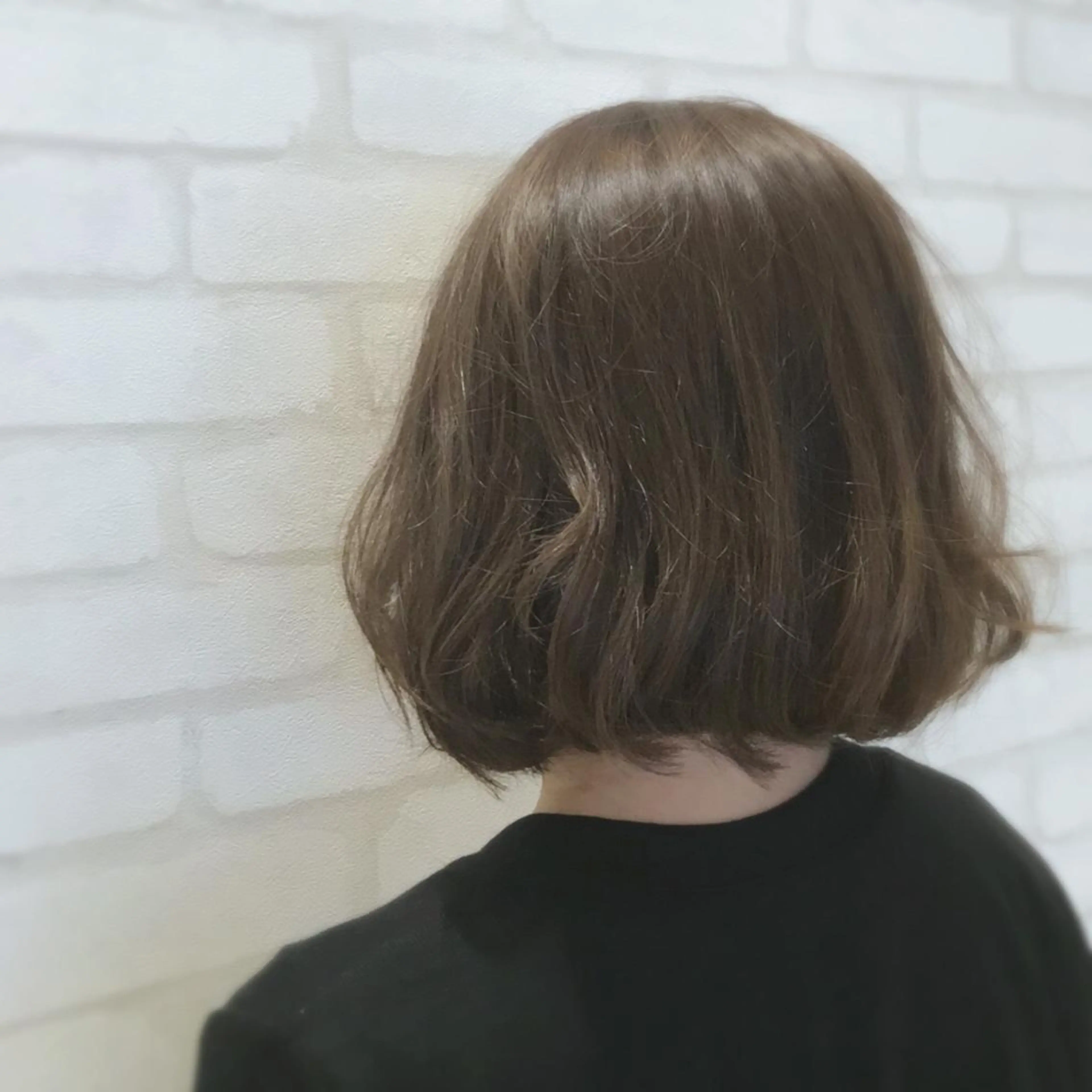 ミディアム カラー ハイライトカラー ハイライト カット ヘアカラー 【髪質改善】 夏目結以のヘアスタイル