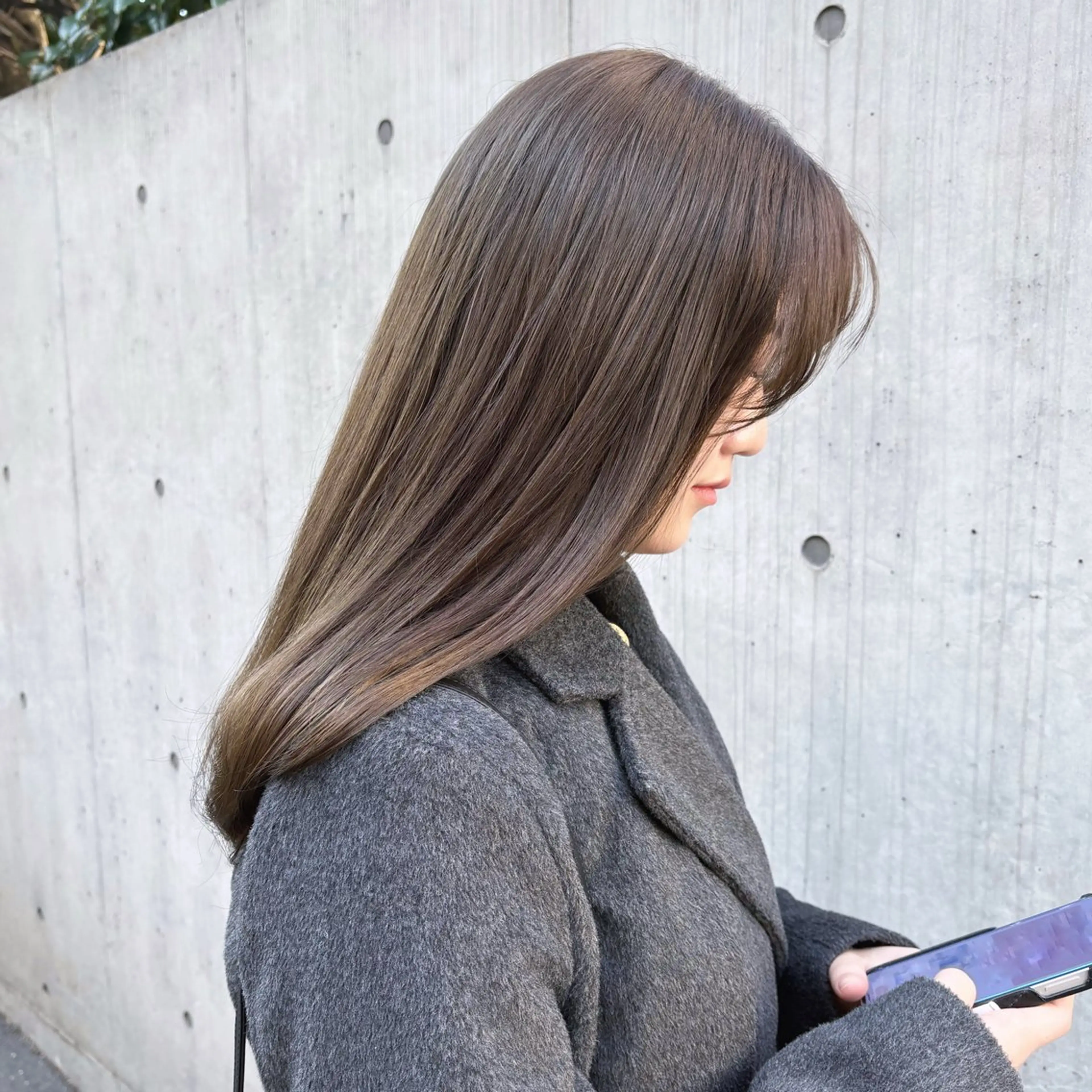 ミディアム カラー ブラウンカラー 透明感カラー グレージュ オリーブブラウン オリーブグレージュ ヘアカラー トリートメント ヘッドスパ ヘアセット カジュアルを女っぽく 𝗮𝘆𝗮𝗰𝗼のヘアスタイル