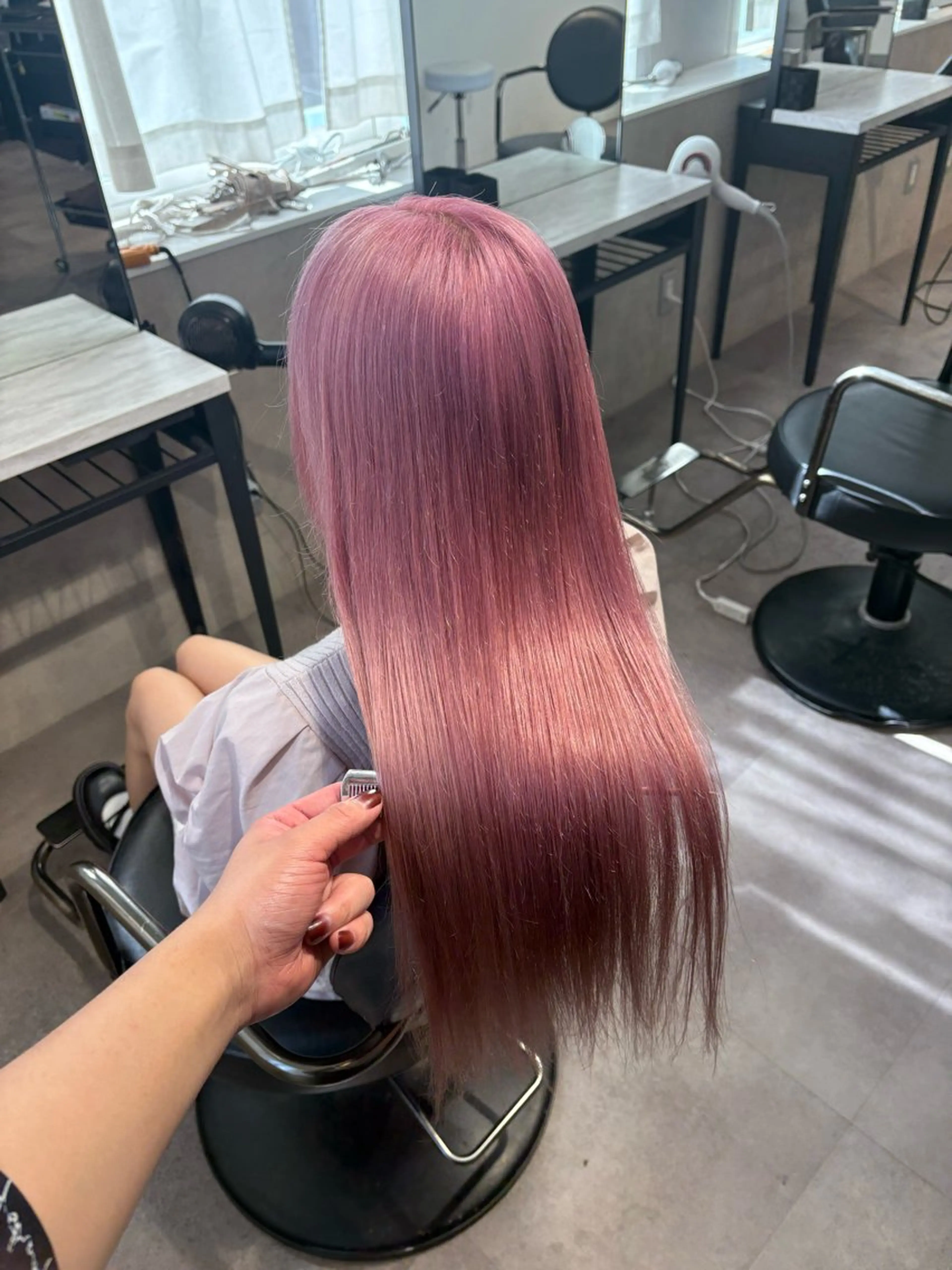 カラー ピンクカラー ヘアカラー ヘアセット Seleneコウキ ブリーチ/ハイトーンのヘアスタイル