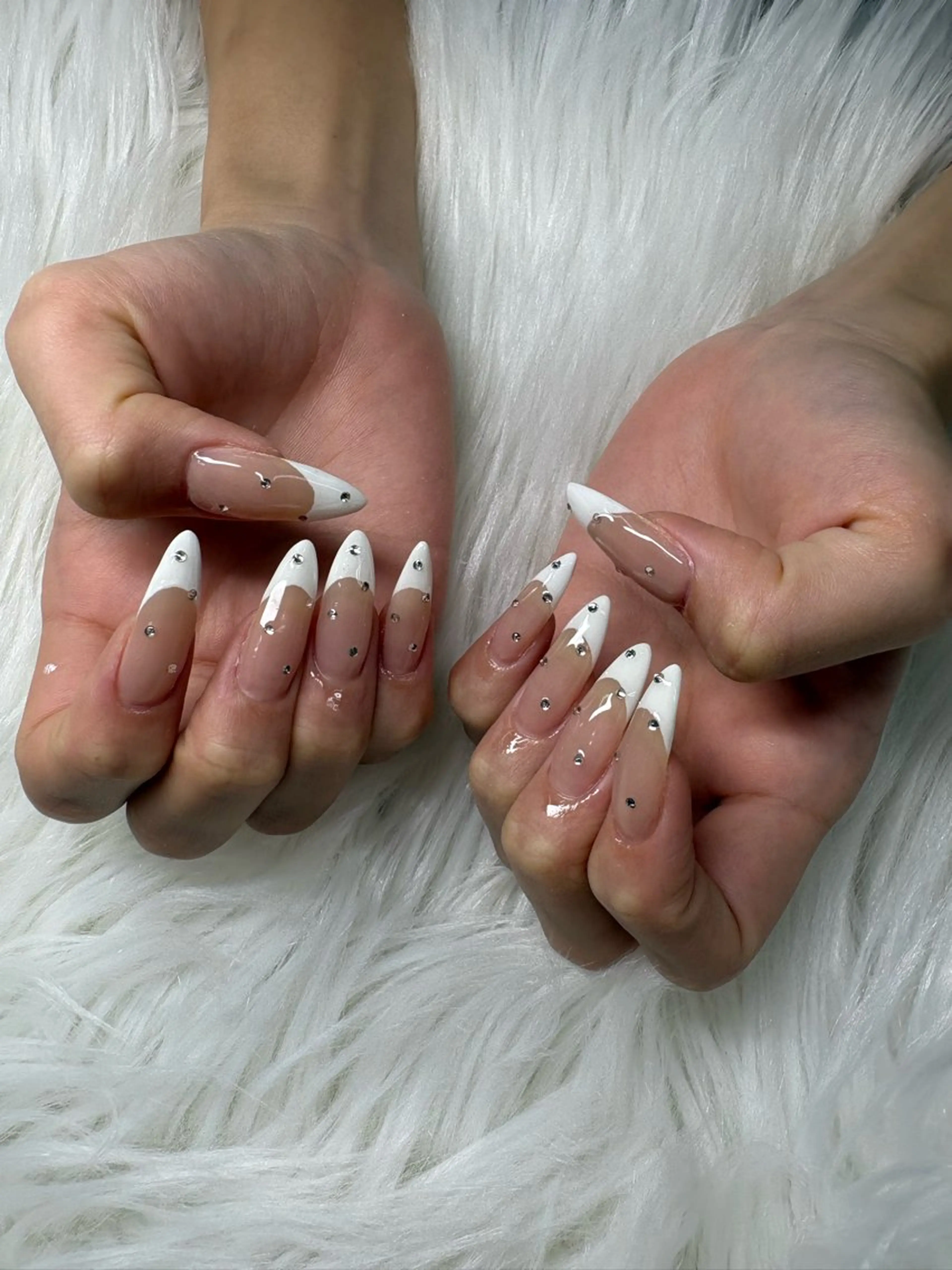 ネイル ハンドネイル SHION のネイルデザイン