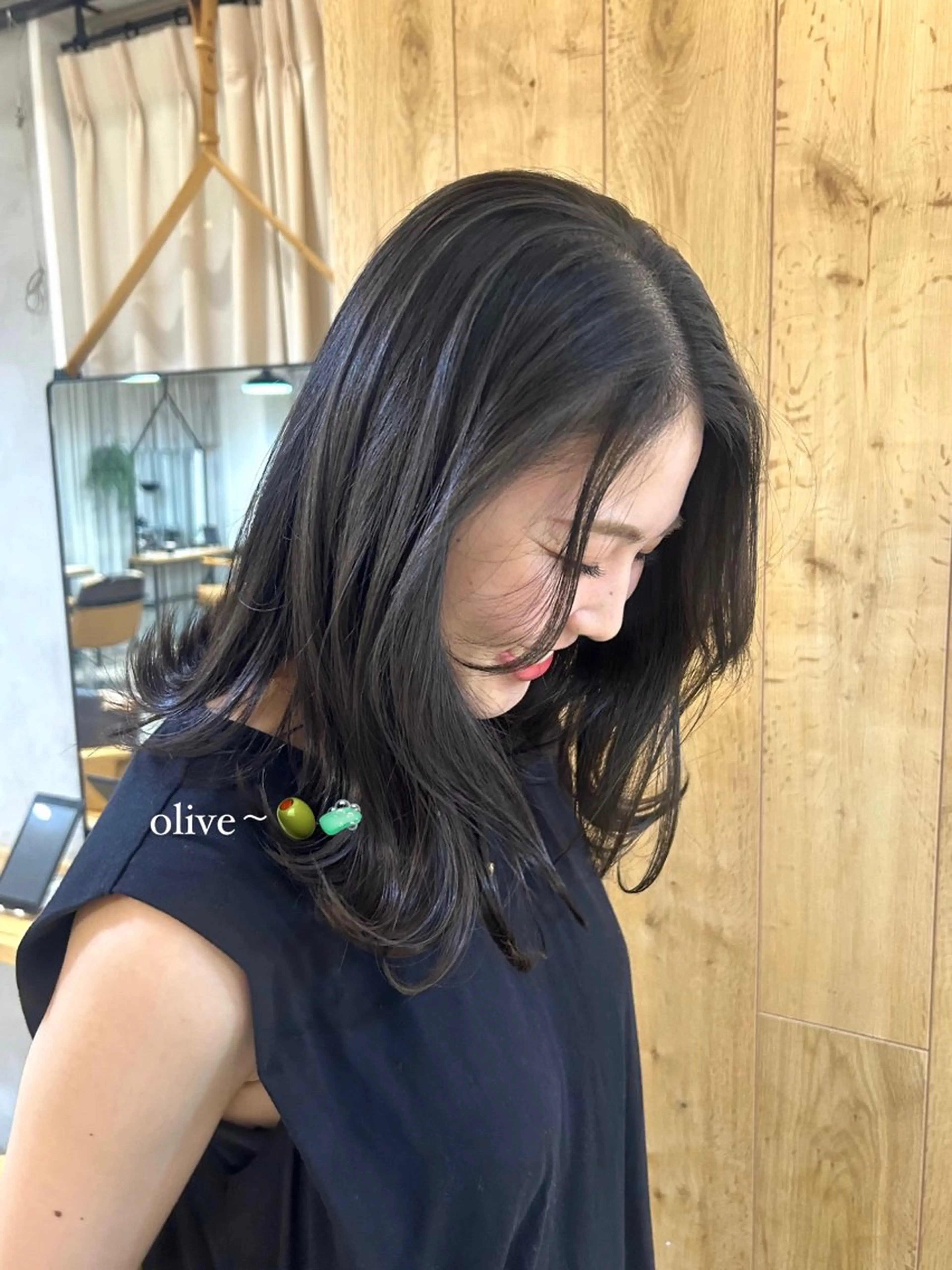 カラー moeka 表参道のヘアスタイル