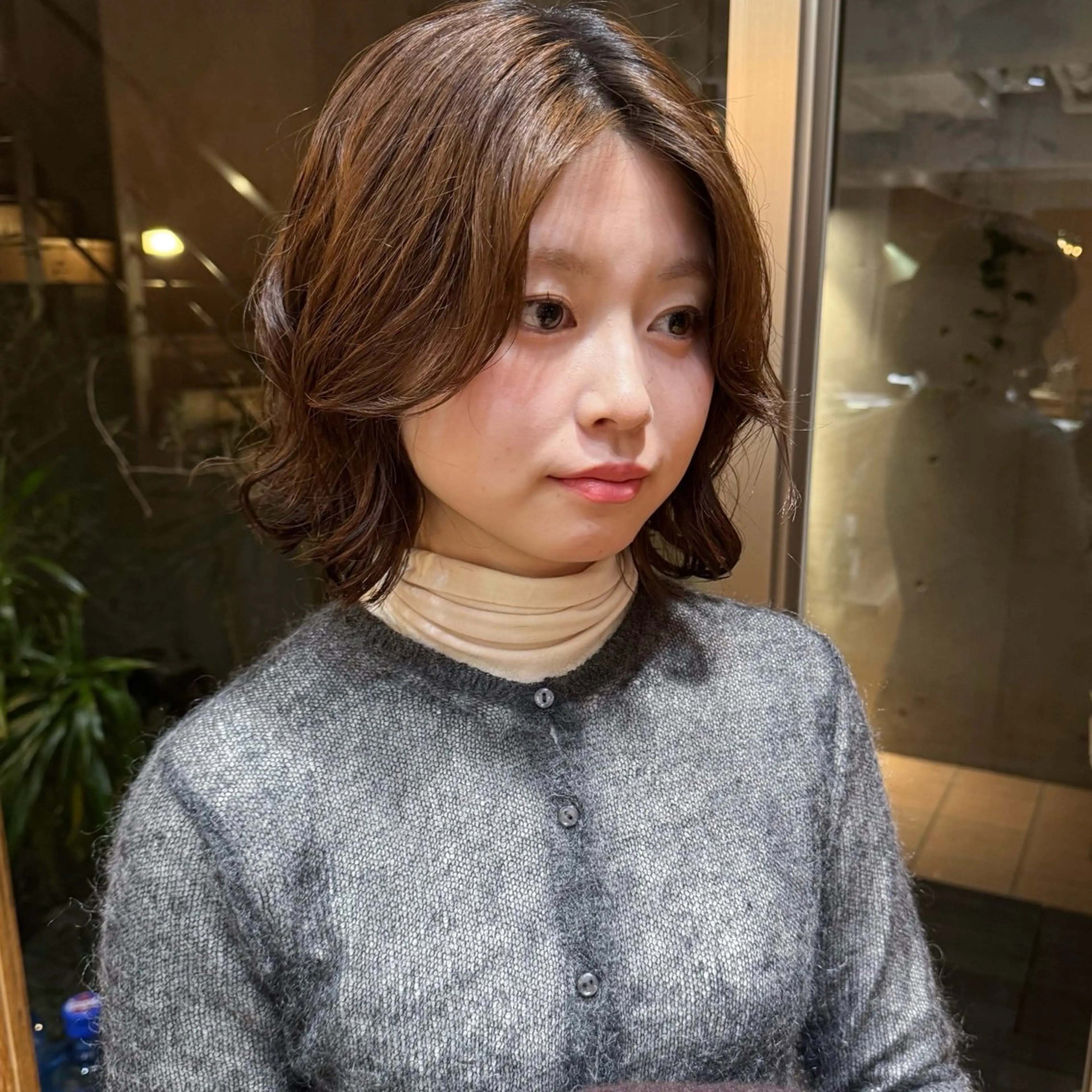 ショート パーマ カット パーマ 大橋 芽衣のヘアスタイル