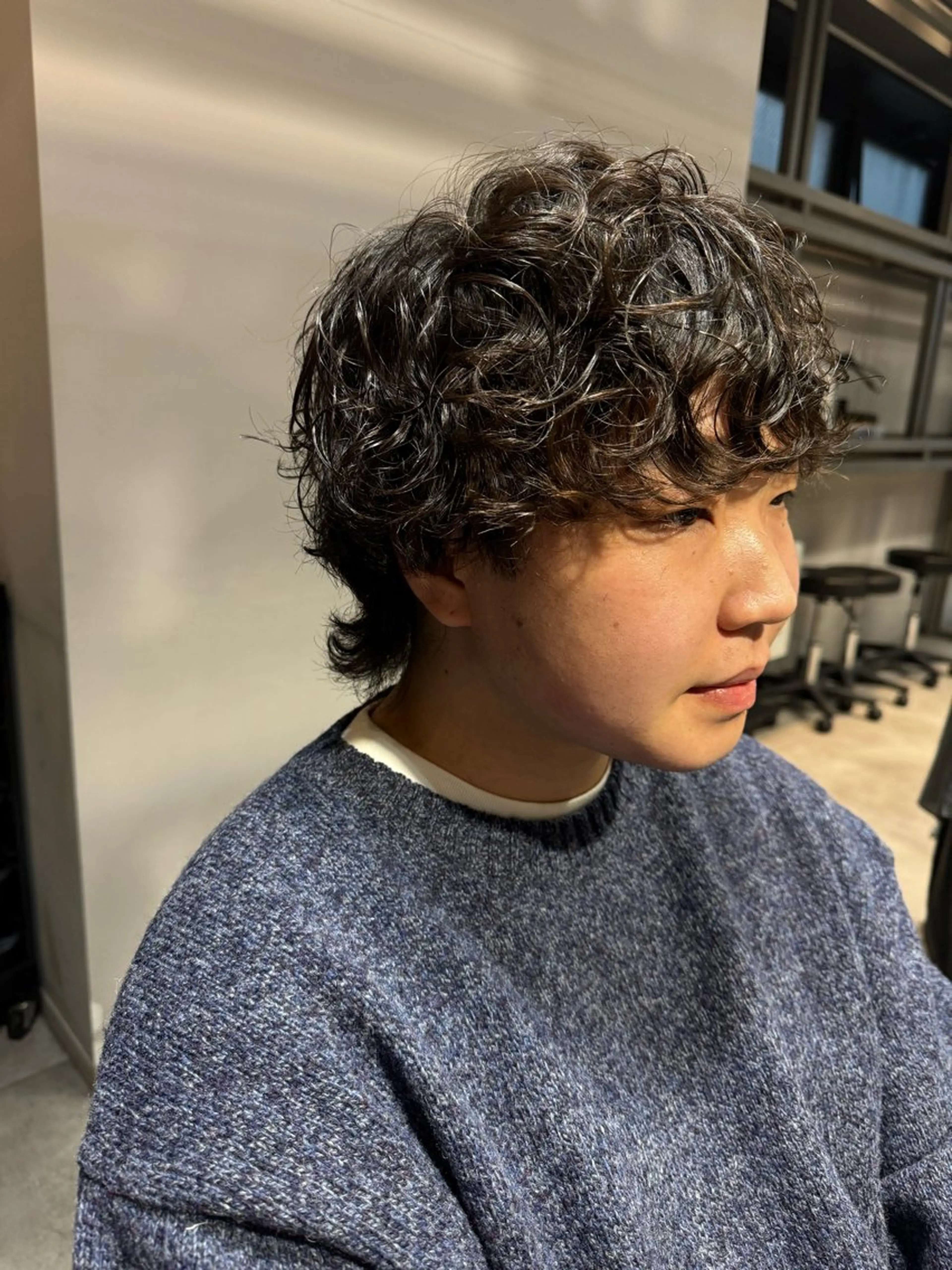 ミディアム パーマ メンズ ミディアムパーマ メンズパーマ スパイラルパーマ カット パーマ トリートメント Dxxxx III所属・女性目線の大人 メンズ*Ayakaのヘアスタイル