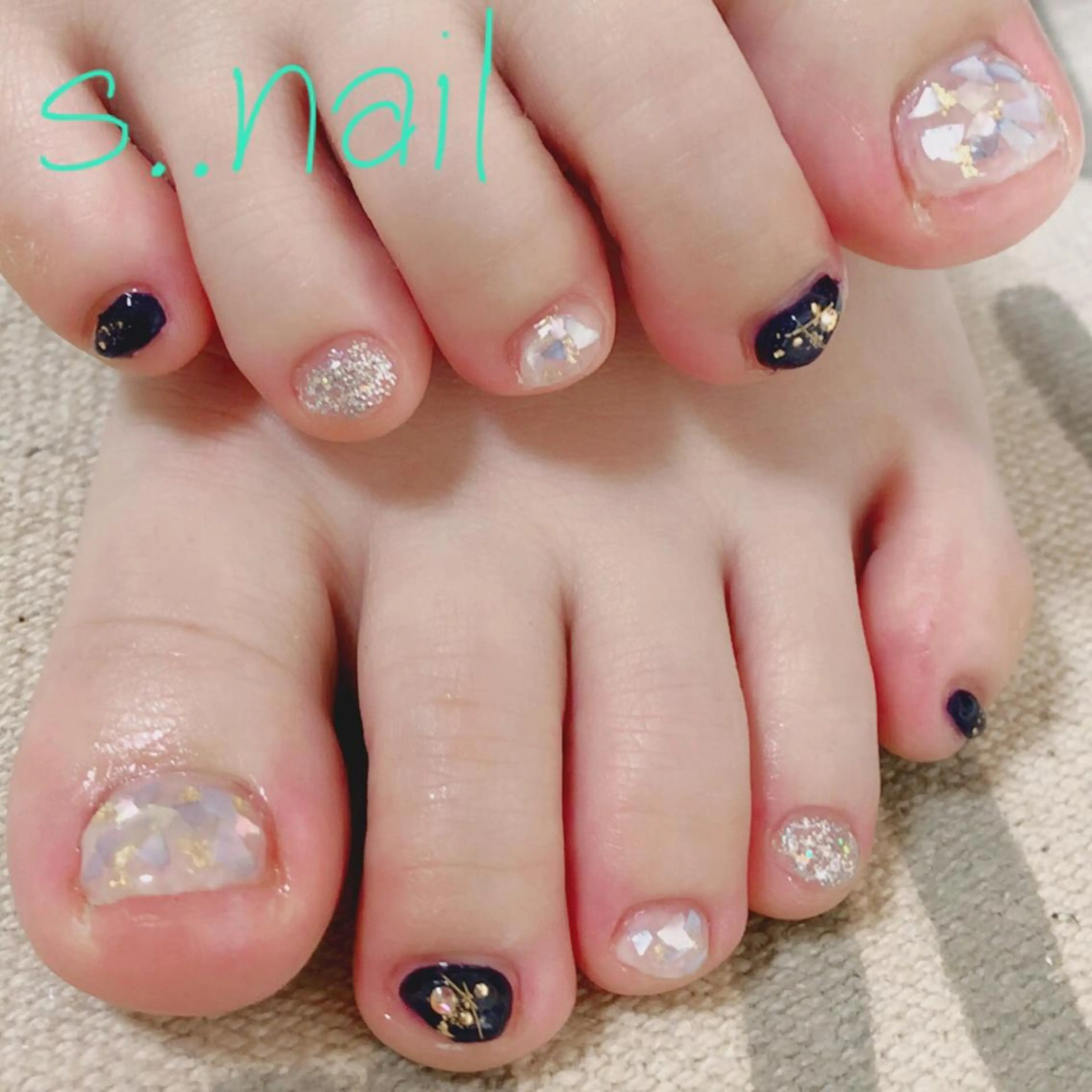 ネイル フットネイル 持ち込み ハンドネイル フットネイル s..nail / MORITAのネイルデザイン