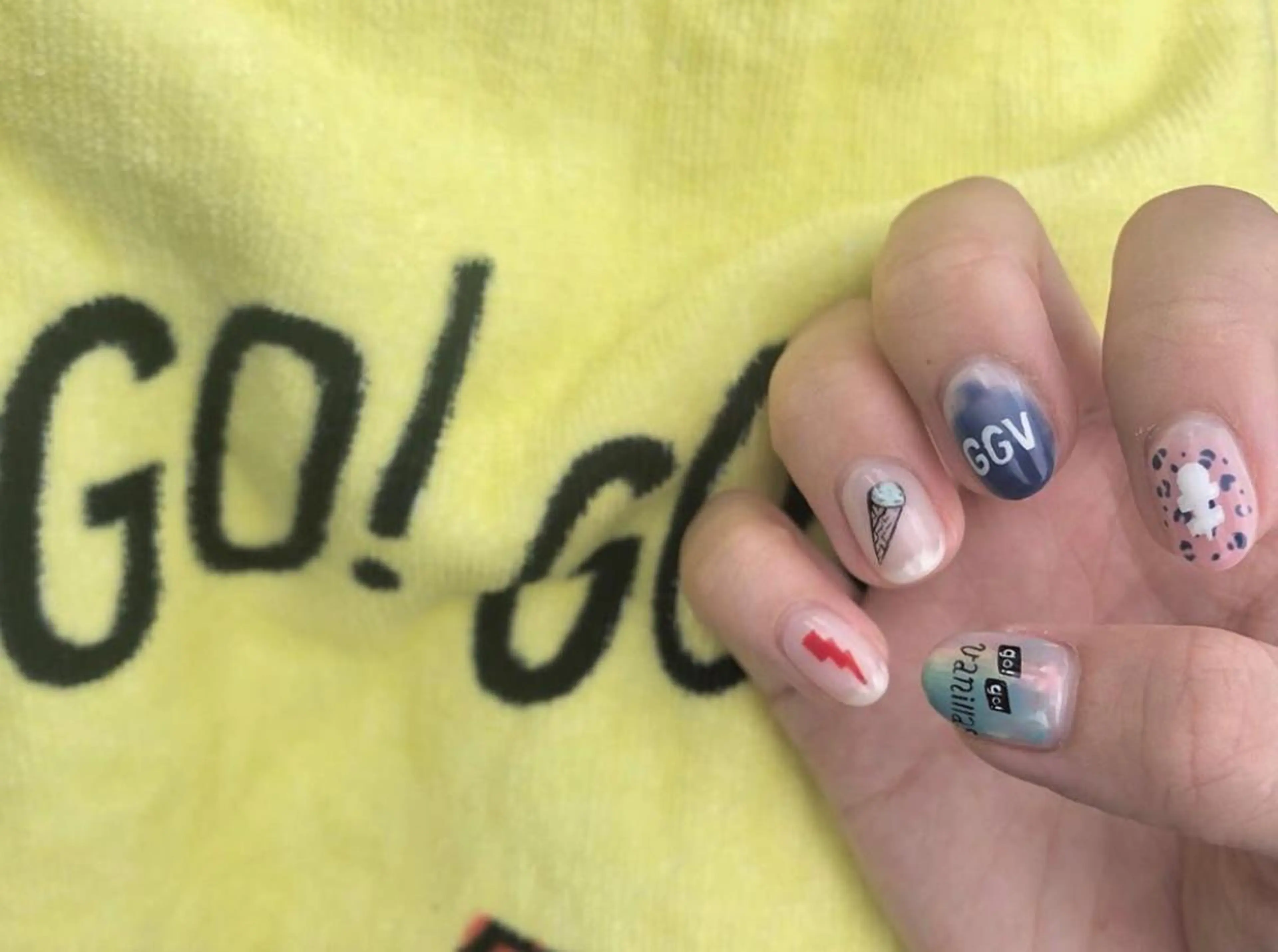 ネイル ☽ ☾のネイルデザイン