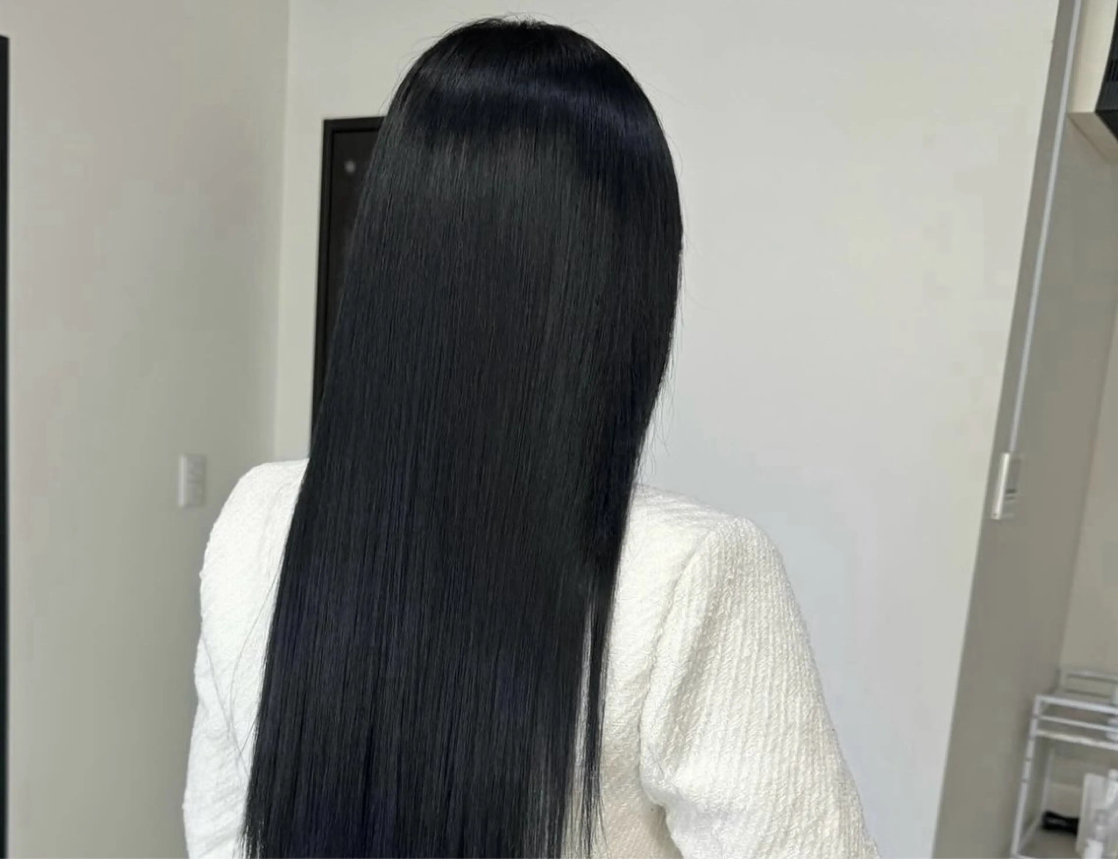 【特別クーポン✨】艶髪でダメージレス縮毛矯正+カット+トリートメントの写真