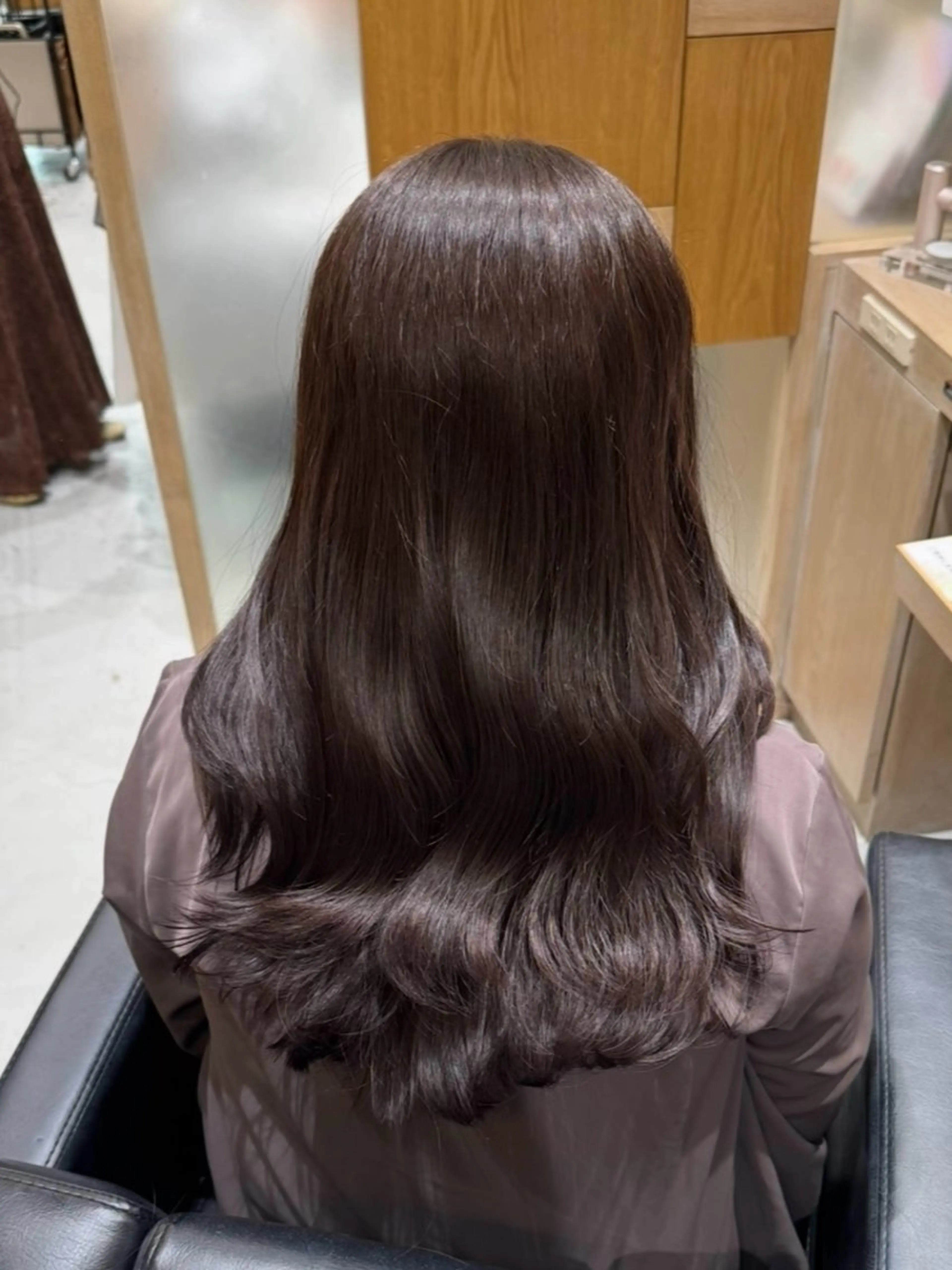 ロング カラー カット ヘアカラー トリートメント レイヤー/顔周り/透 明感カラー/うる艶のヘアスタイル