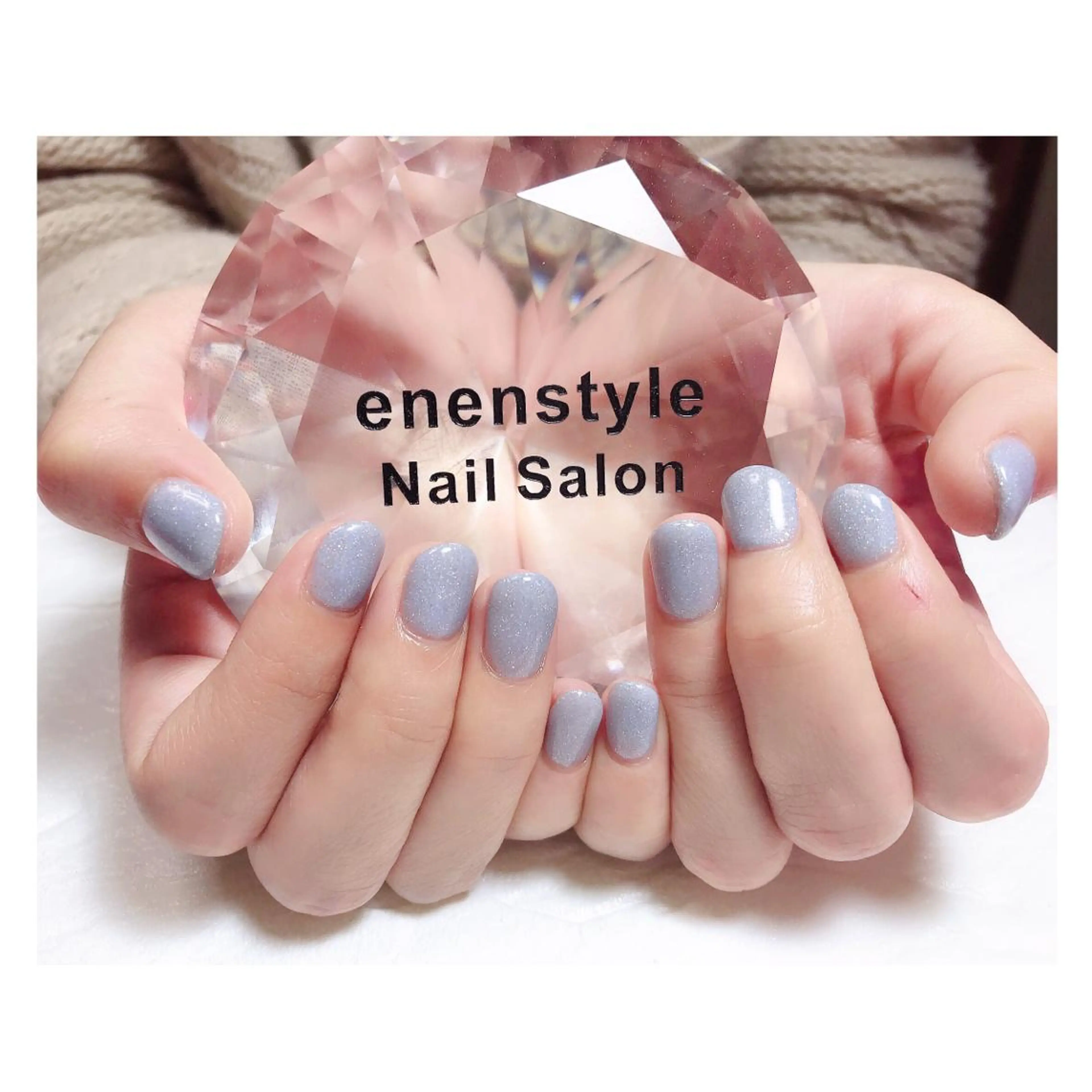 ショート ネイル ジェルネイル ニュアンスネイル オフィスネイル シンプルネイル 👑enen style👑のネイルデザイン