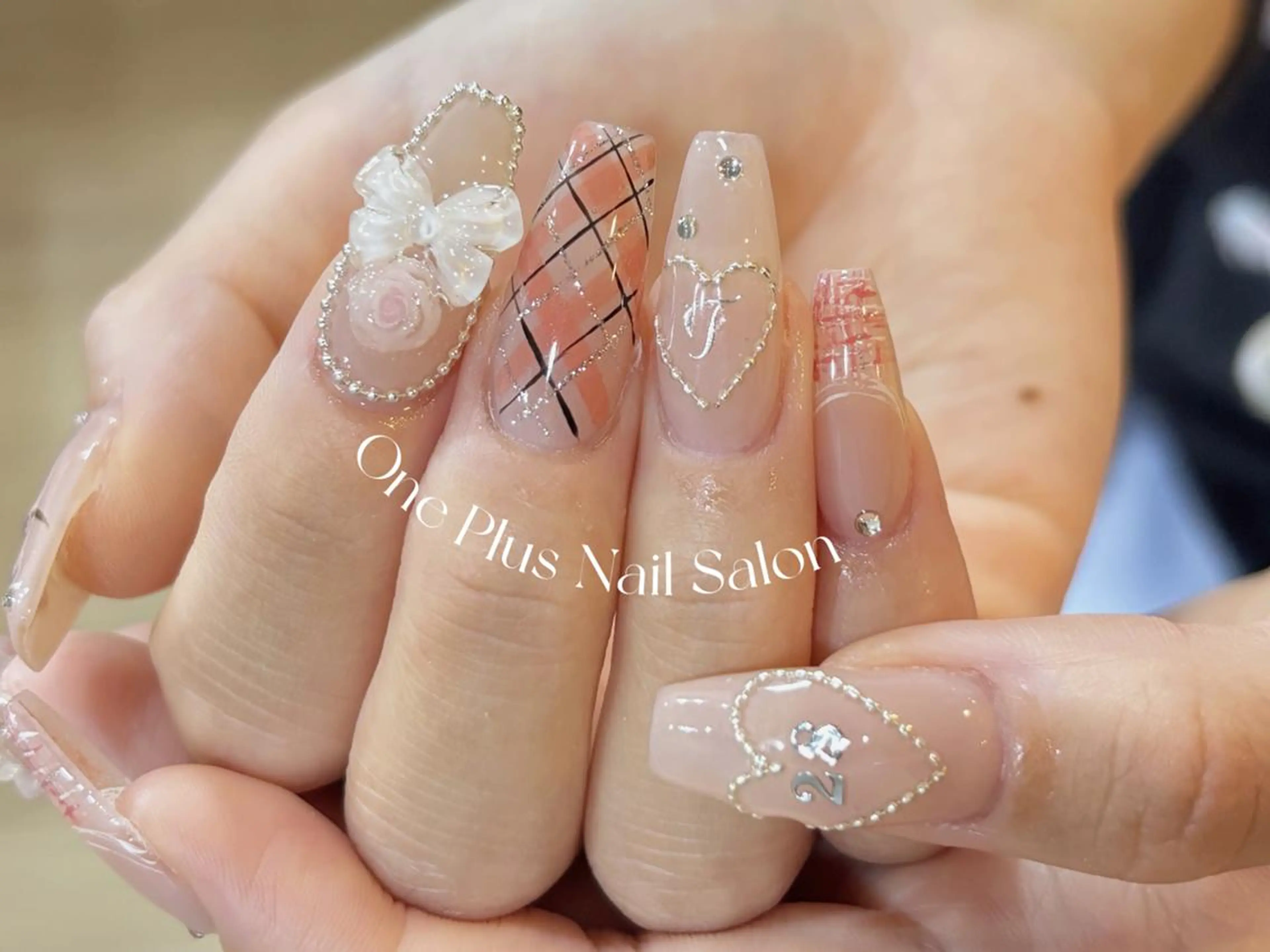 キッズ One Plus Nail Salonのネイルデザイン