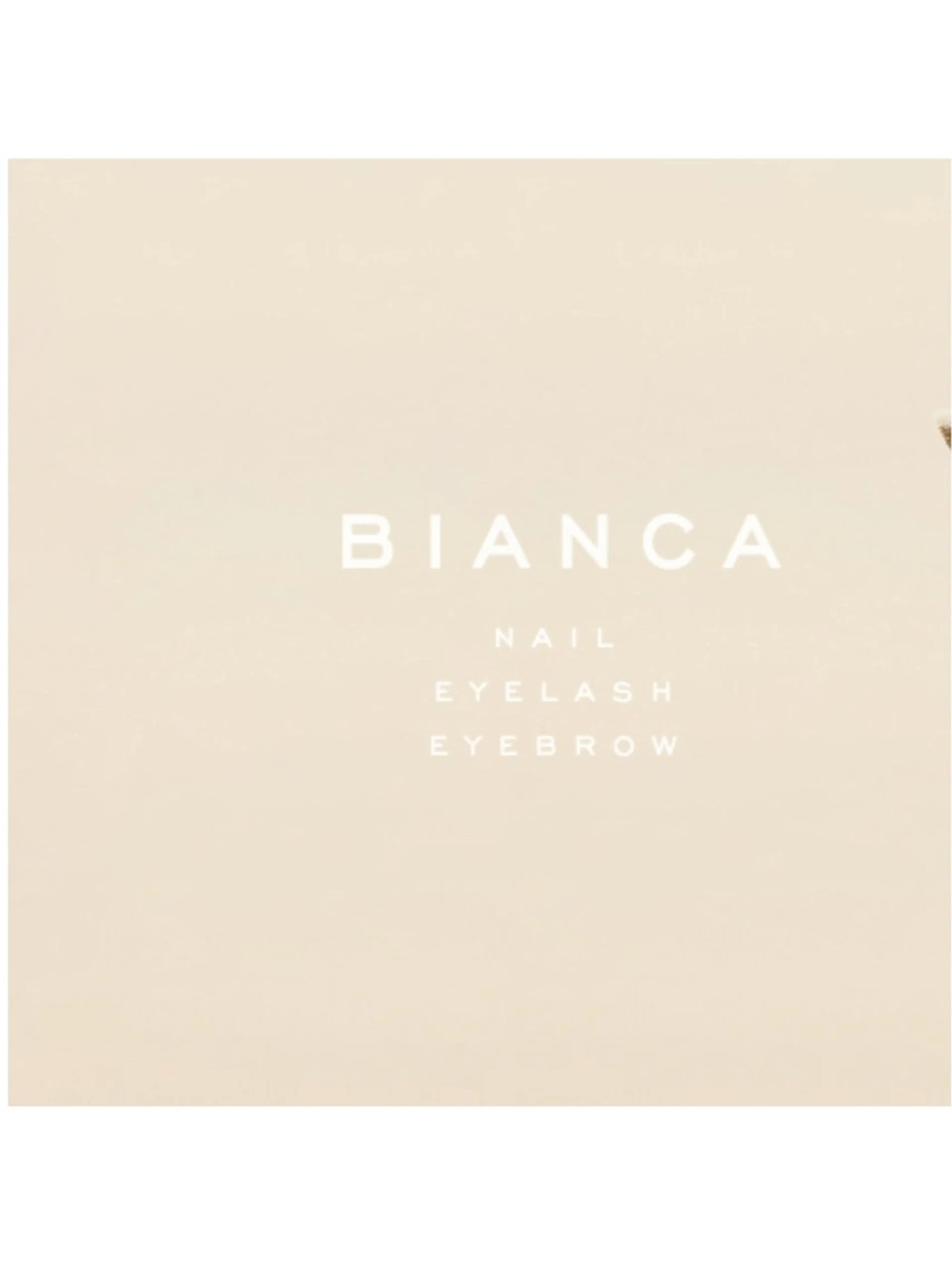 BIANCA ✴︎ yukiのネイルデザイン