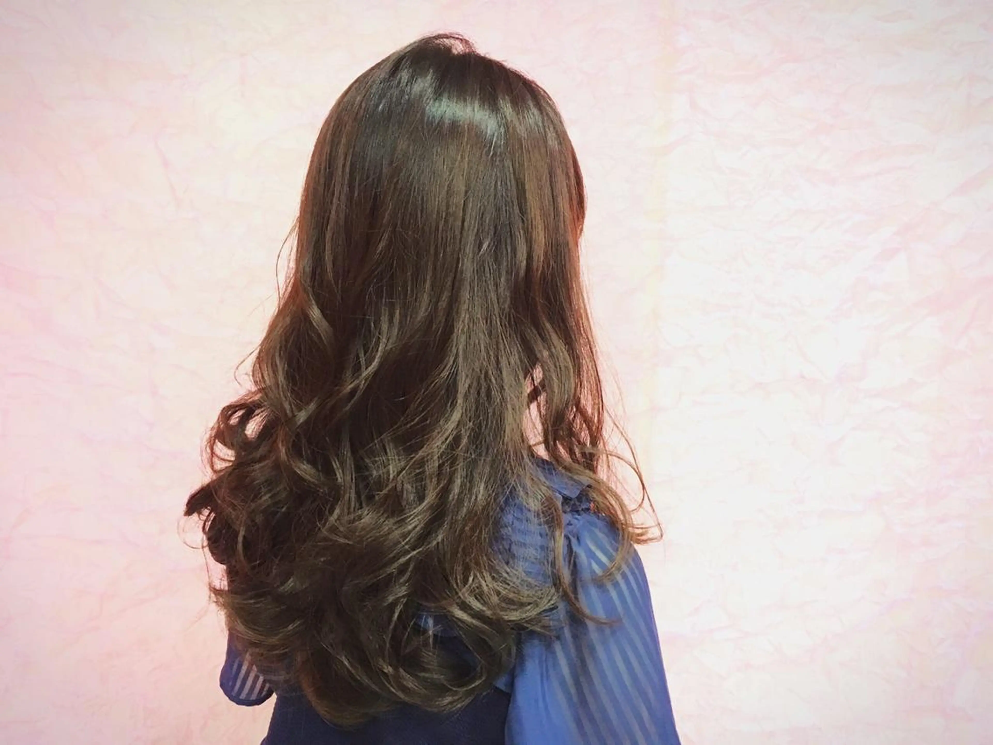 セミロング ロング カラー boutique misakiのヘアスタイル