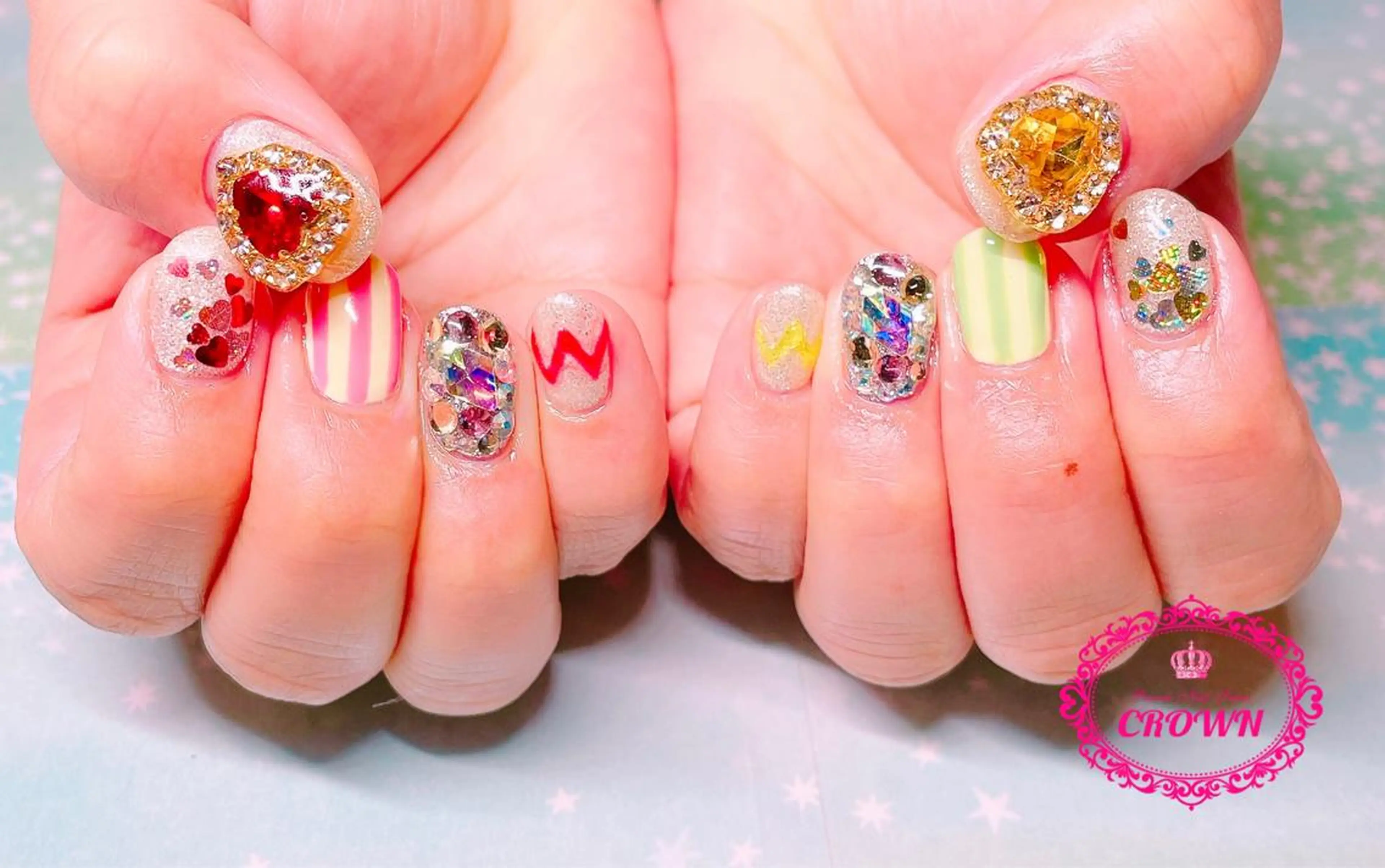 ネイル CROWN プライベートサロンのネイルデザイン