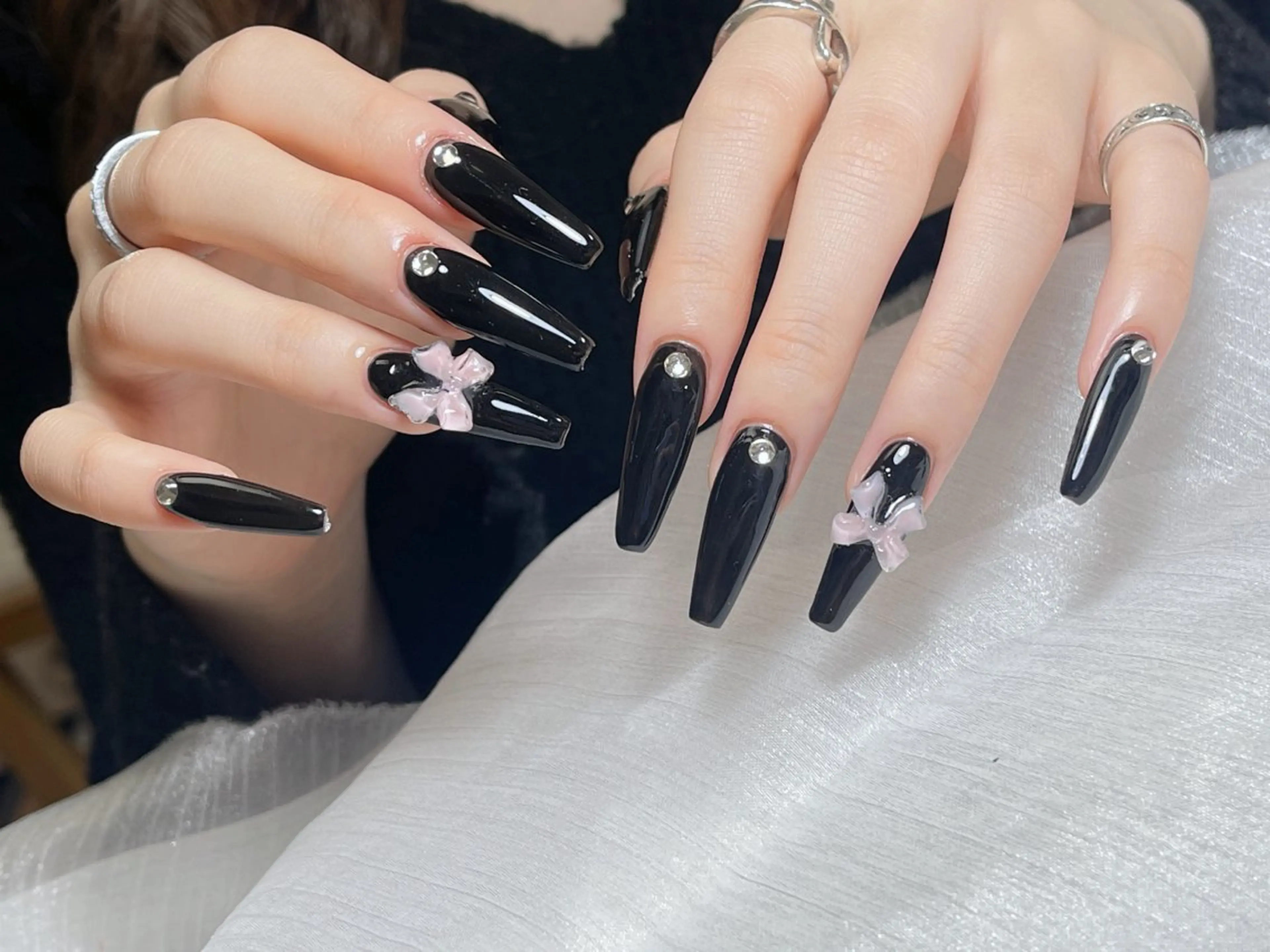 ネイル ハンドネイル 🎀ネイルサロン エクラYUI🎀のネイルデザイン