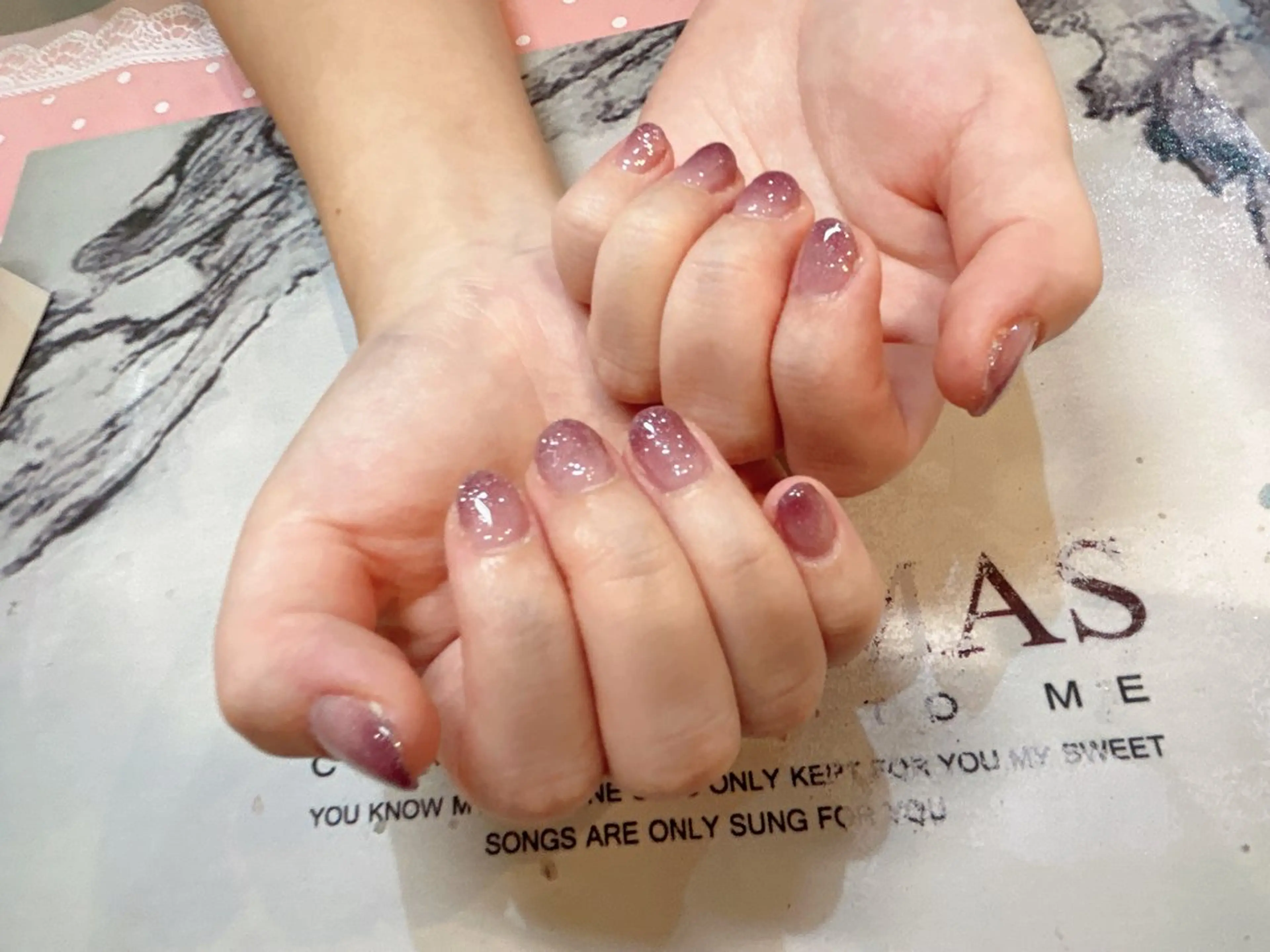 ネイル コウ ヨウのネイルデザイン