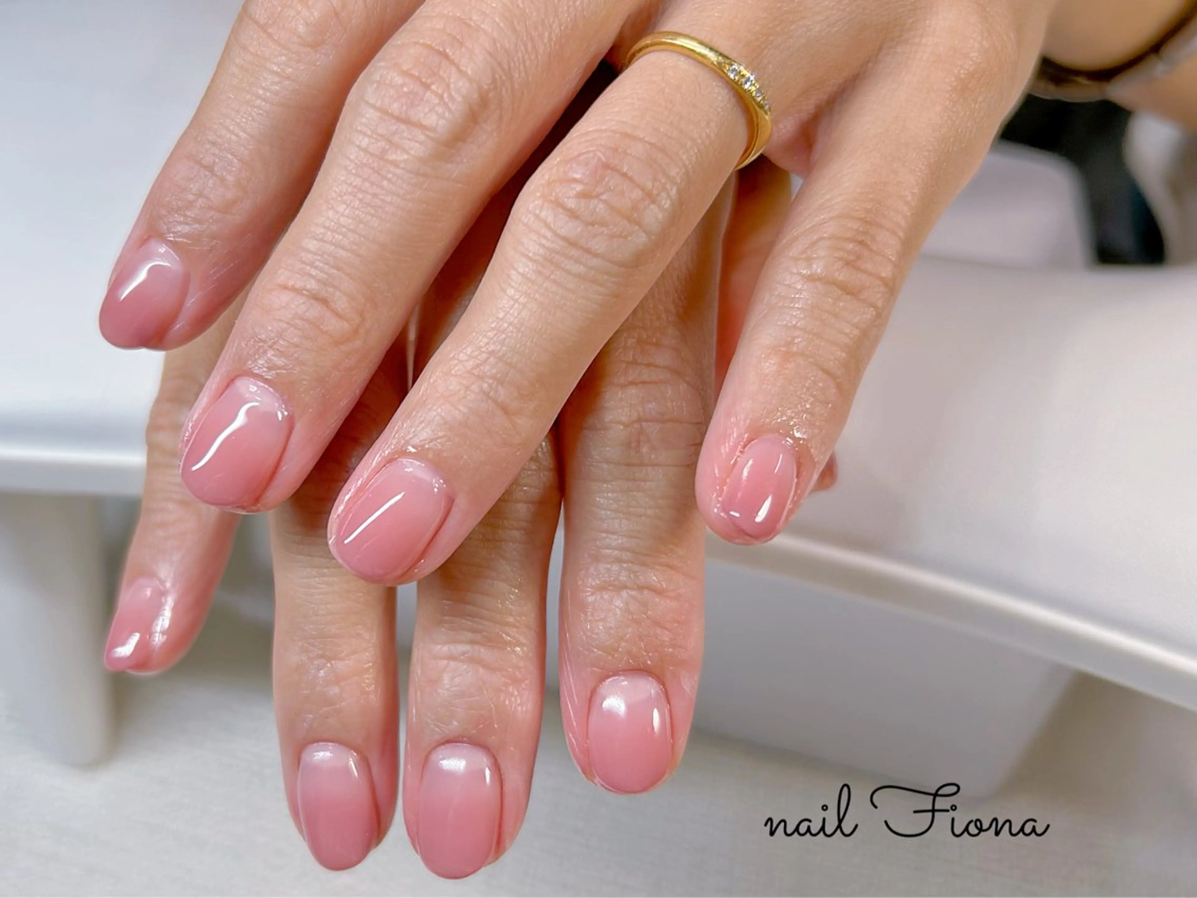 ネイル ハンドネイル ネイルサロン フィオナのネイルデザイン