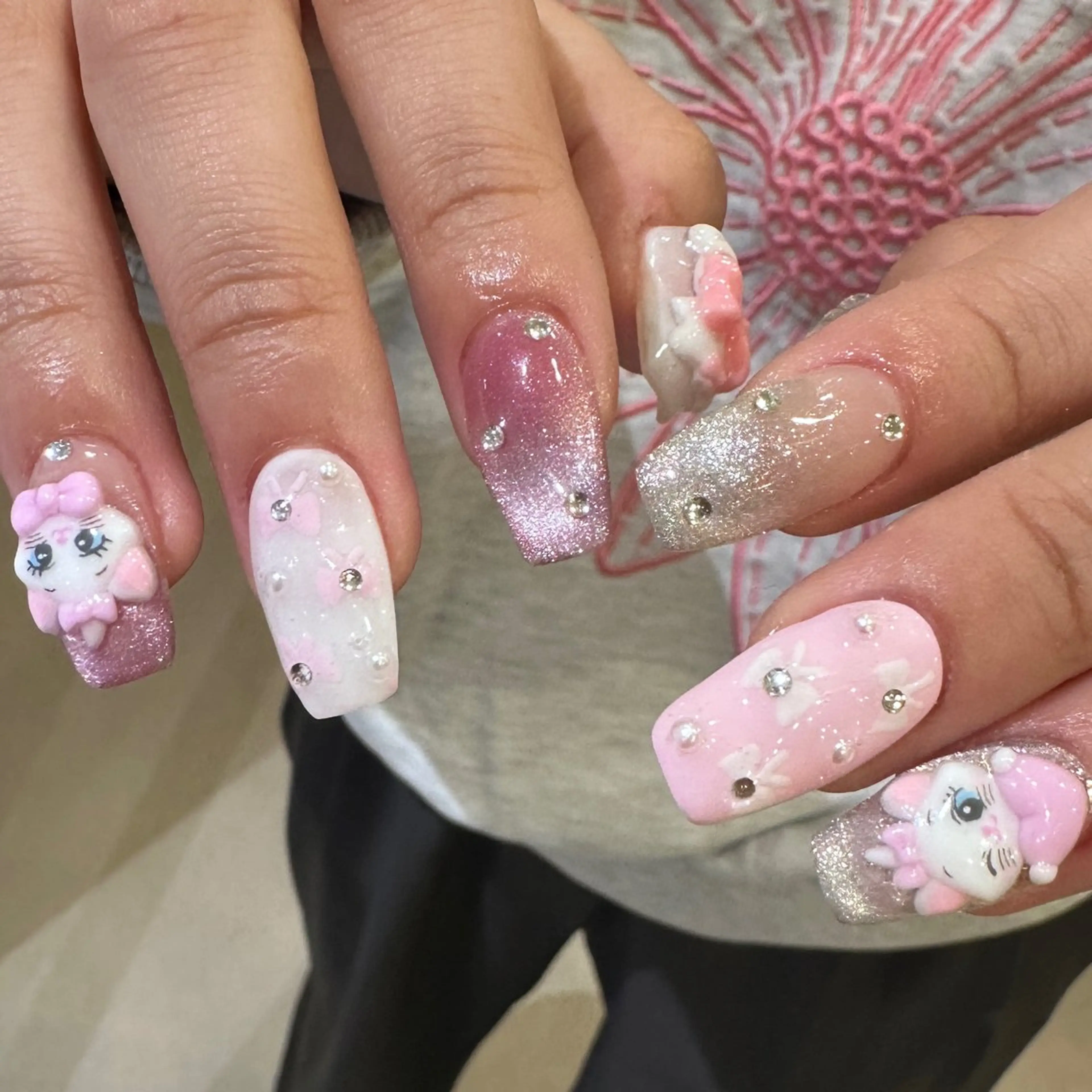 ネイル ハンドネイル 👽個性派ネイル🎀 komachiのヘアスタイル