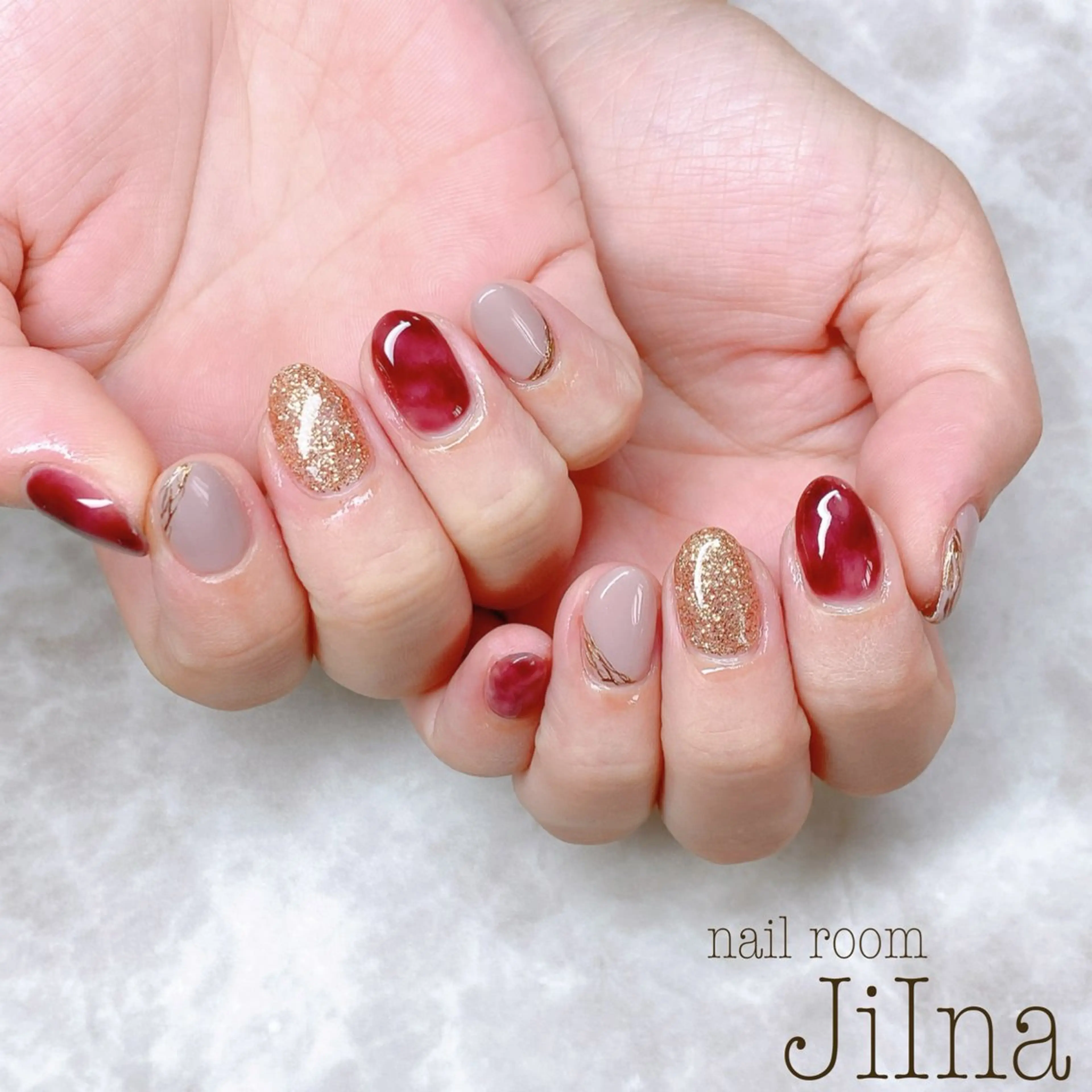 ネイル 持ち込み JiIna nailのネイルデザイン