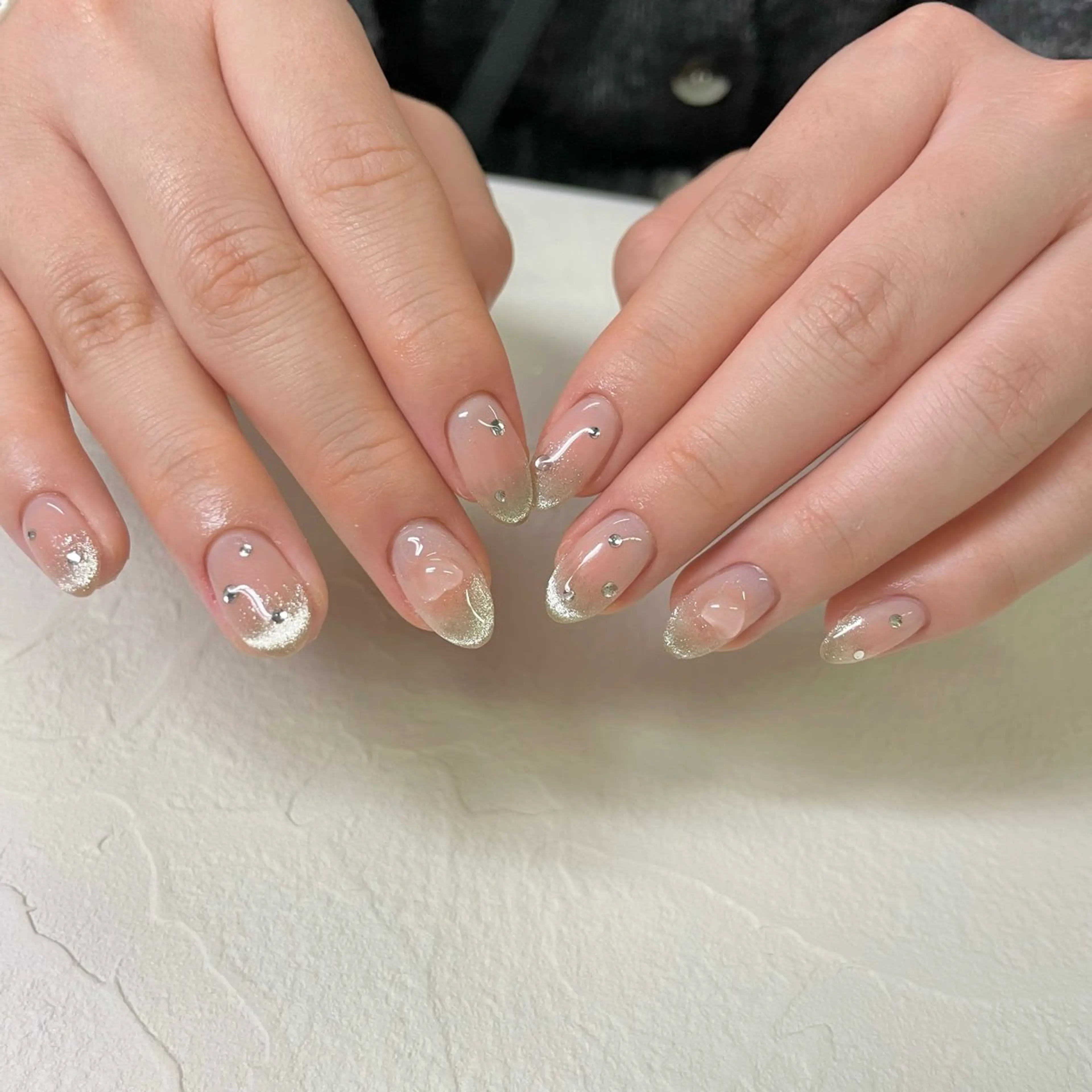 ネイル b'6 by Stir所属・b'6 SAKINAのネイルデザイン