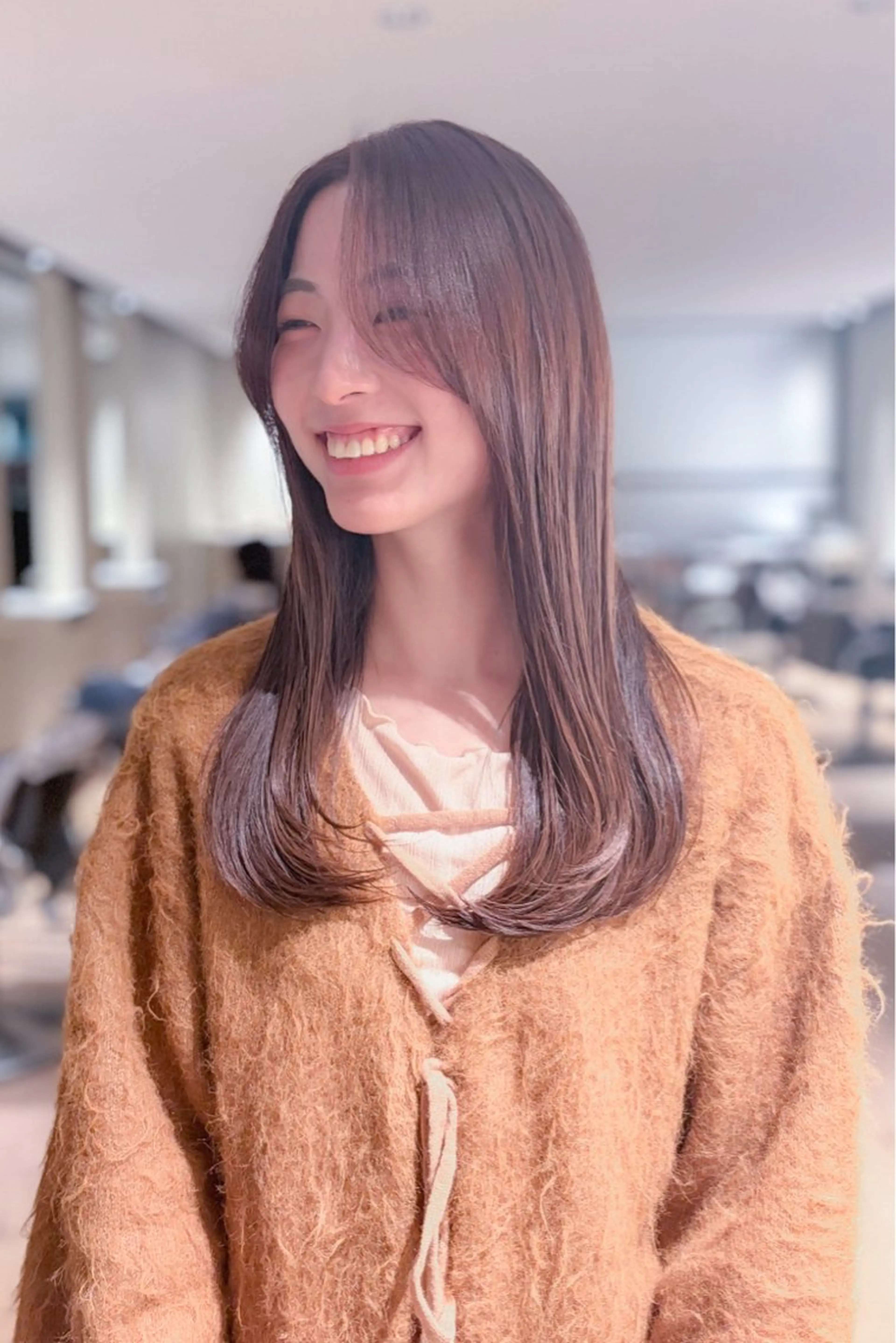 ロング レイヤーカット ローレイヤー 烏丸/透明感カラー/ ヘッドスパ/kahoのヘアスタイル