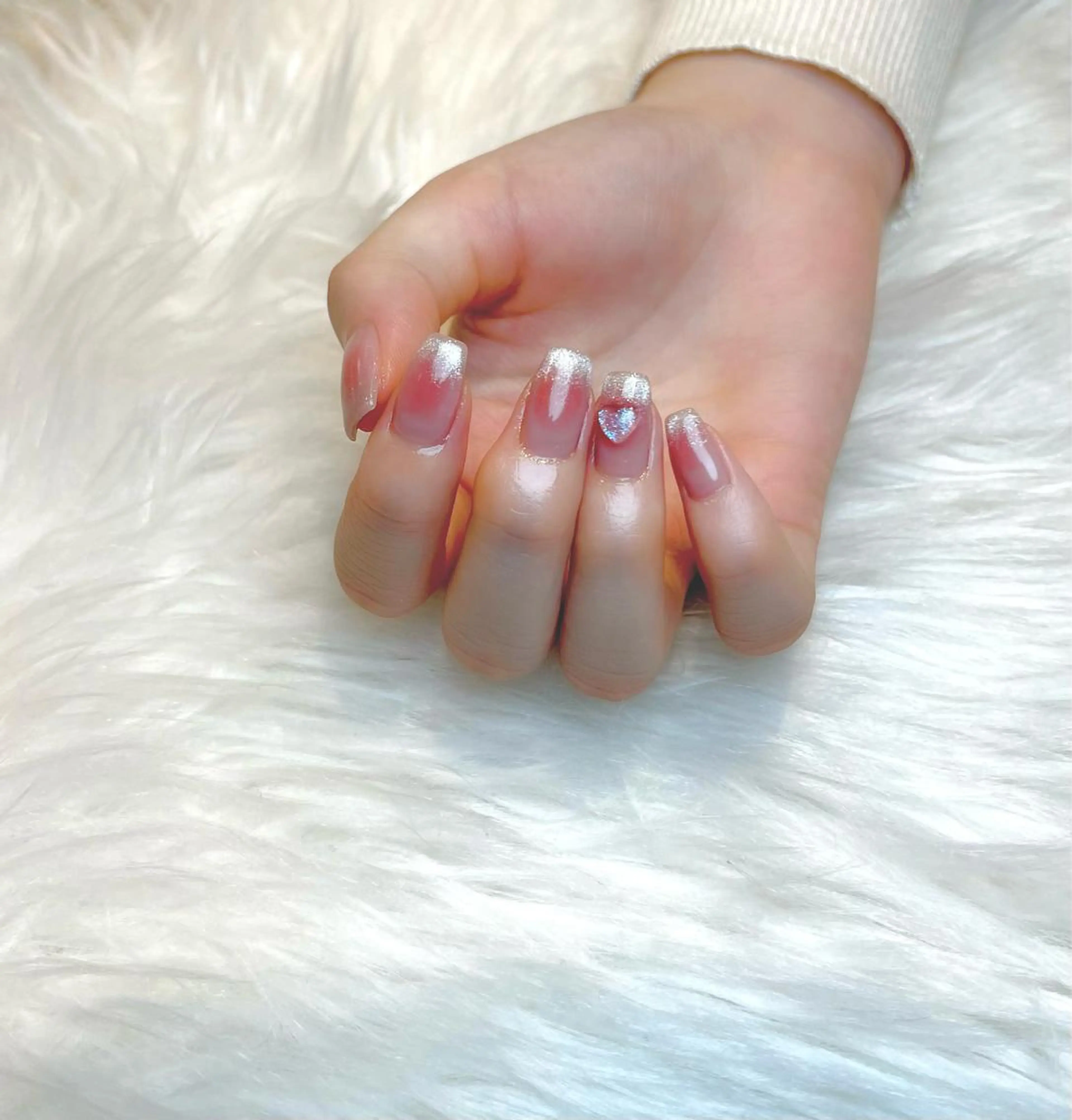 ネイル チークネイル グラデーション マグネットネイル Lino+ ネイル&よもぎ蒸しのネイルデザイン