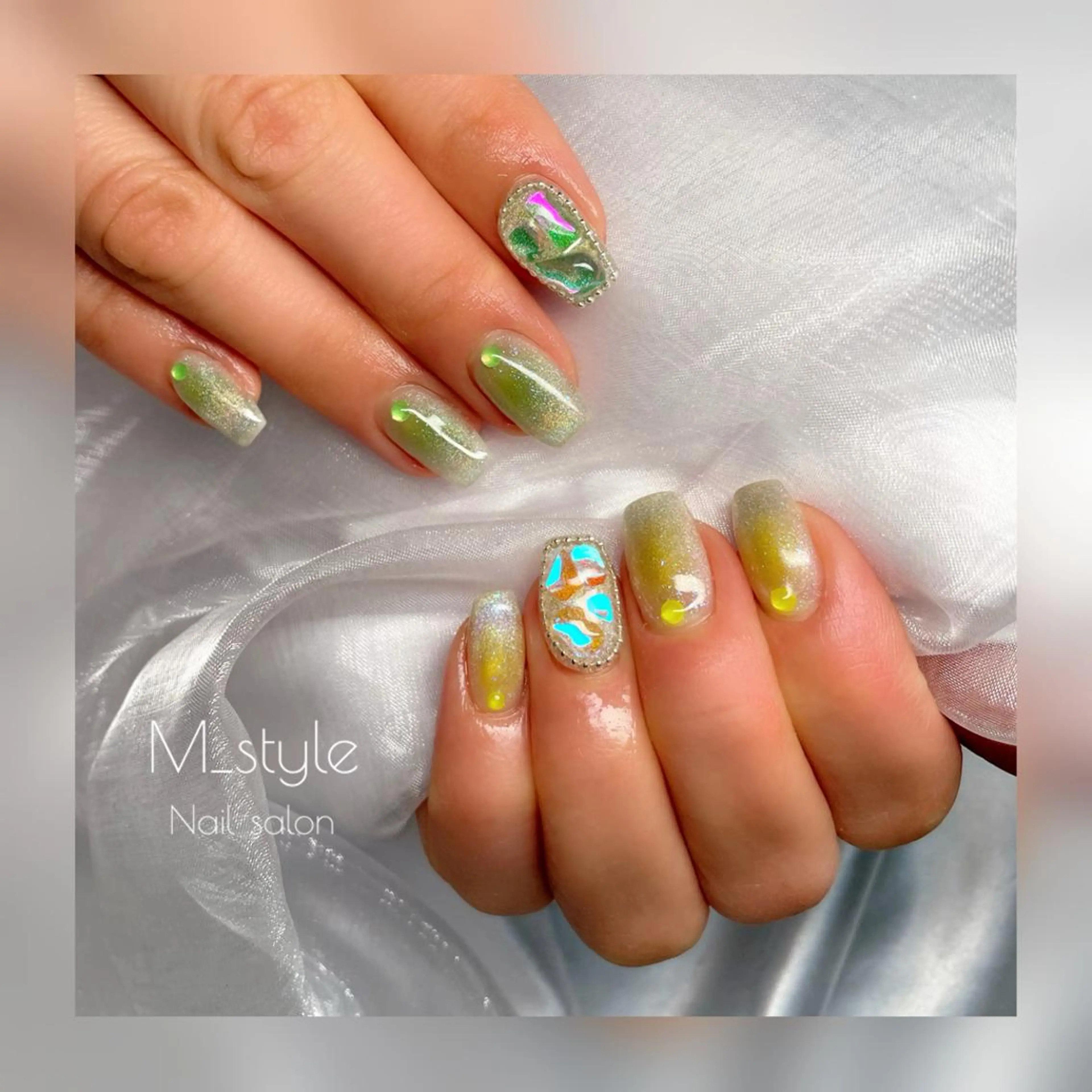 ミディアム ネイル 下妻市ﾈｲﾙｻﾛﾝ M_styleのネイルデザイン